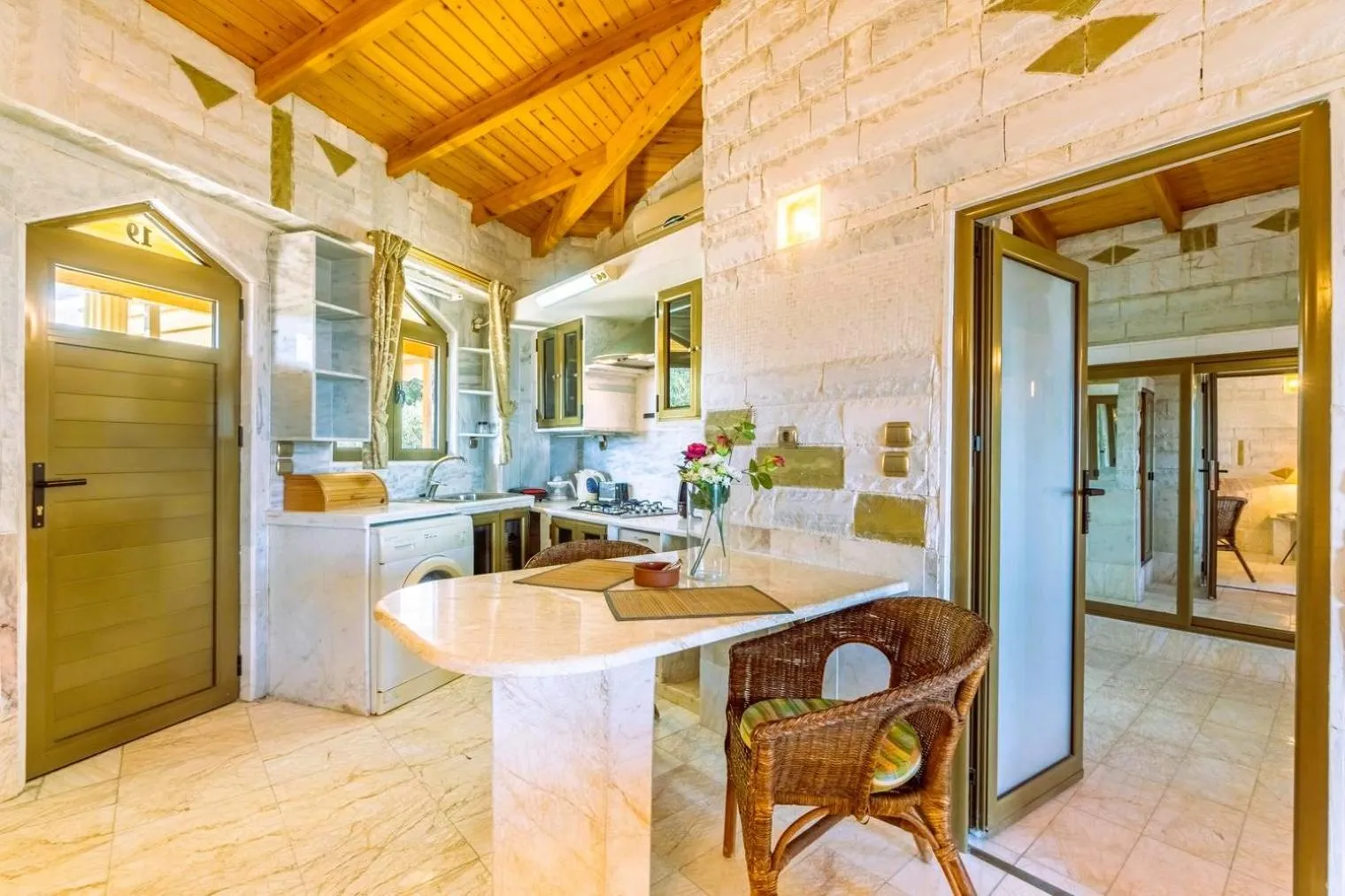 Kitchen or kitchenette in Paco's Resort Holiday Flats