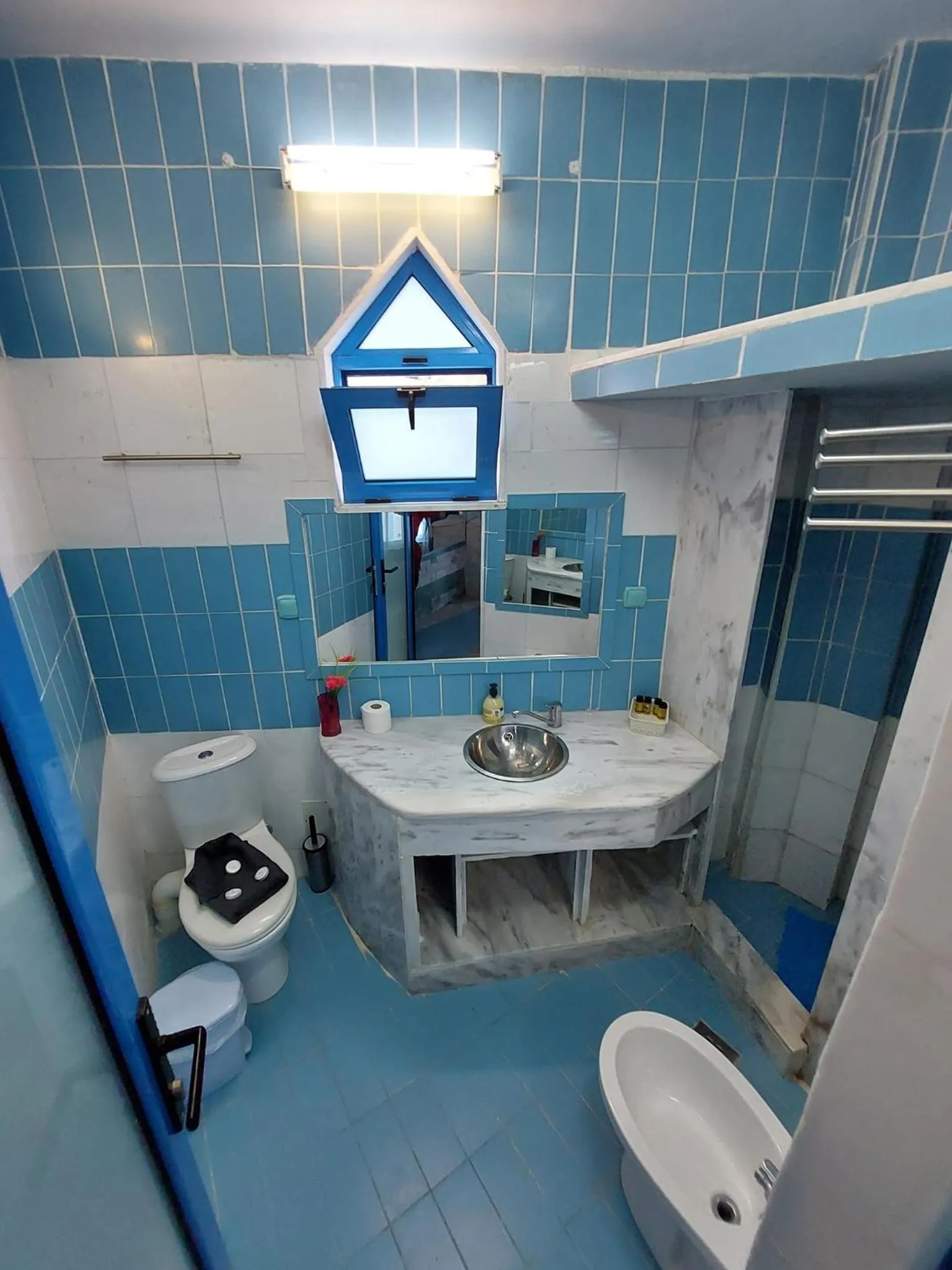 Toilet in Paco's Resort Holiday Flats