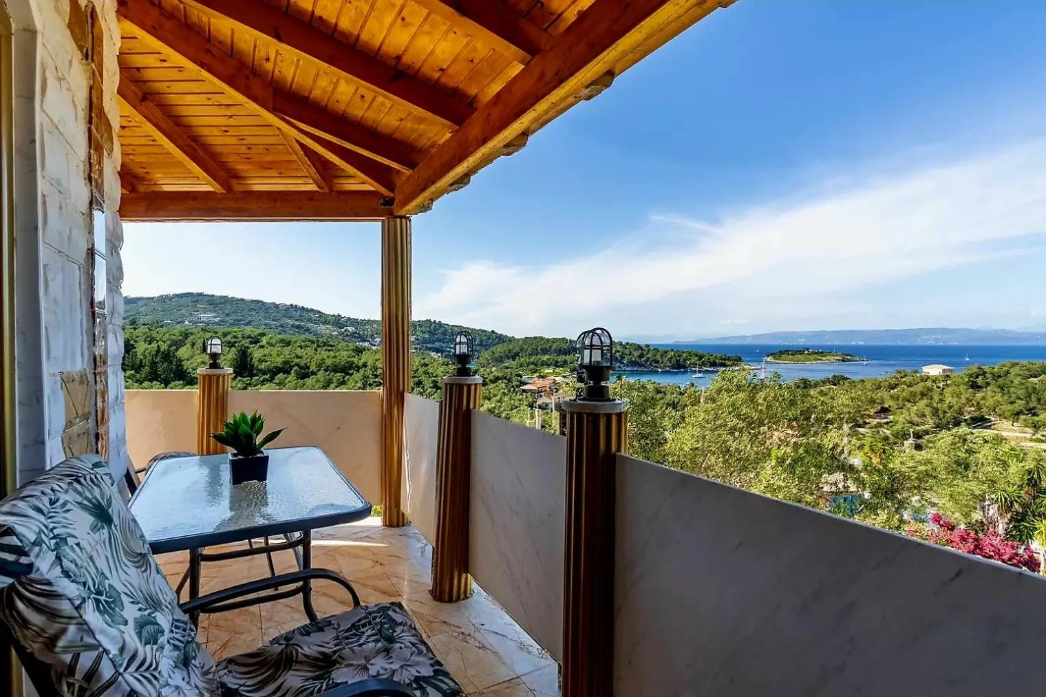 Patio in Paco's Resort Holiday Flats