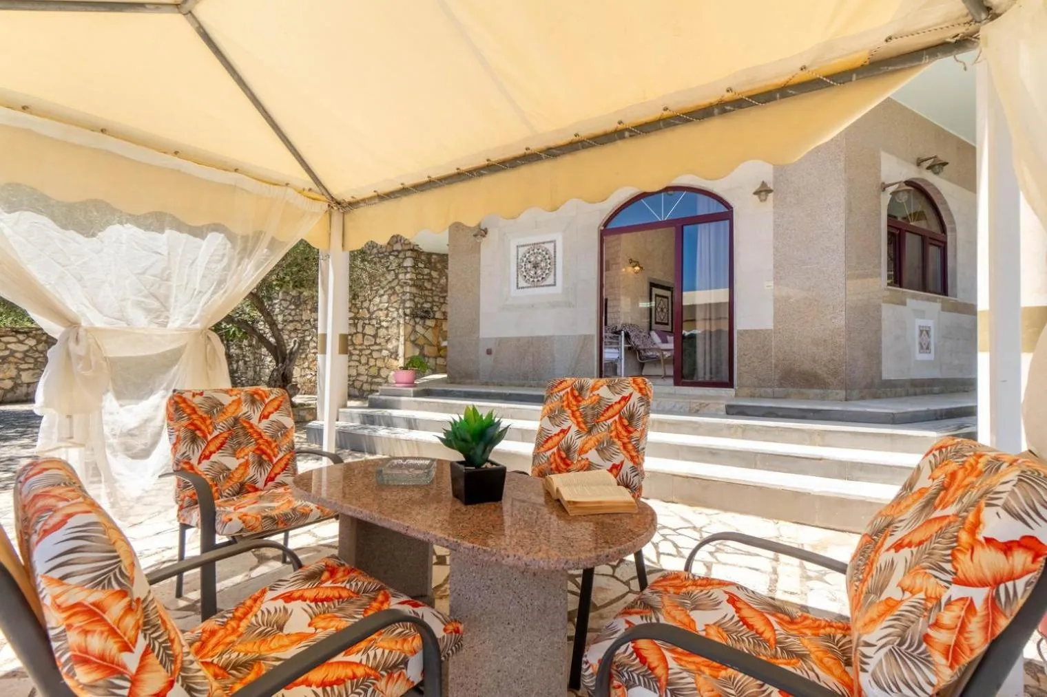 Patio in Paco's Resort Holiday Flats