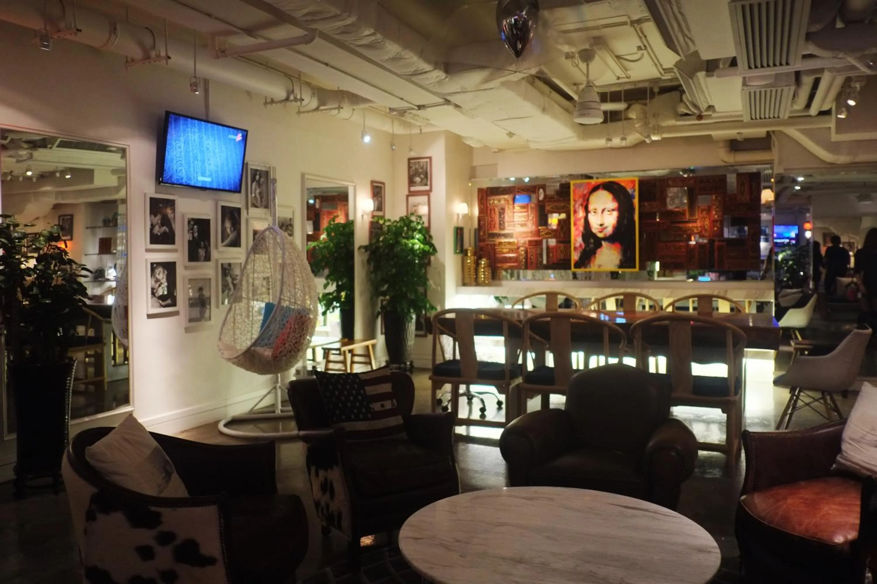Communal lounge/ TV room in Mini Hotel Causeway Bay