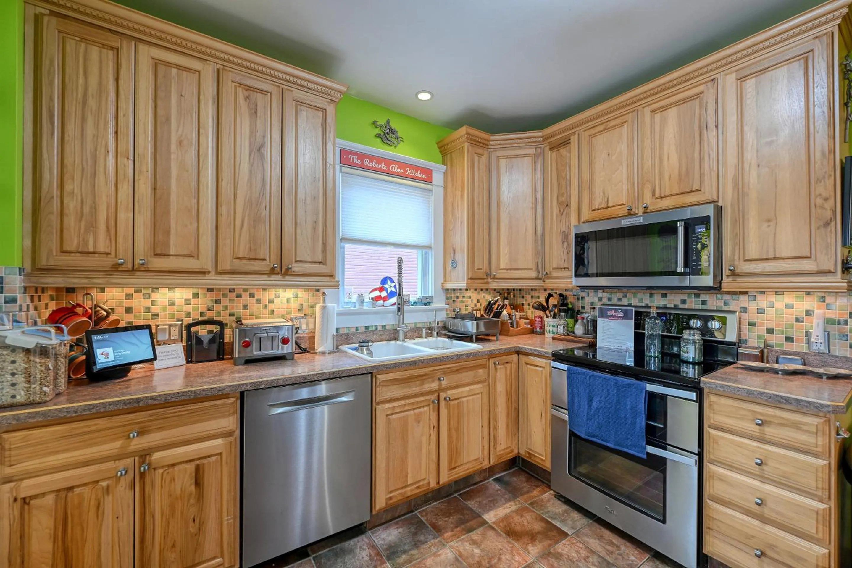 Communal kitchen in Berrodin Bed & Breakfast