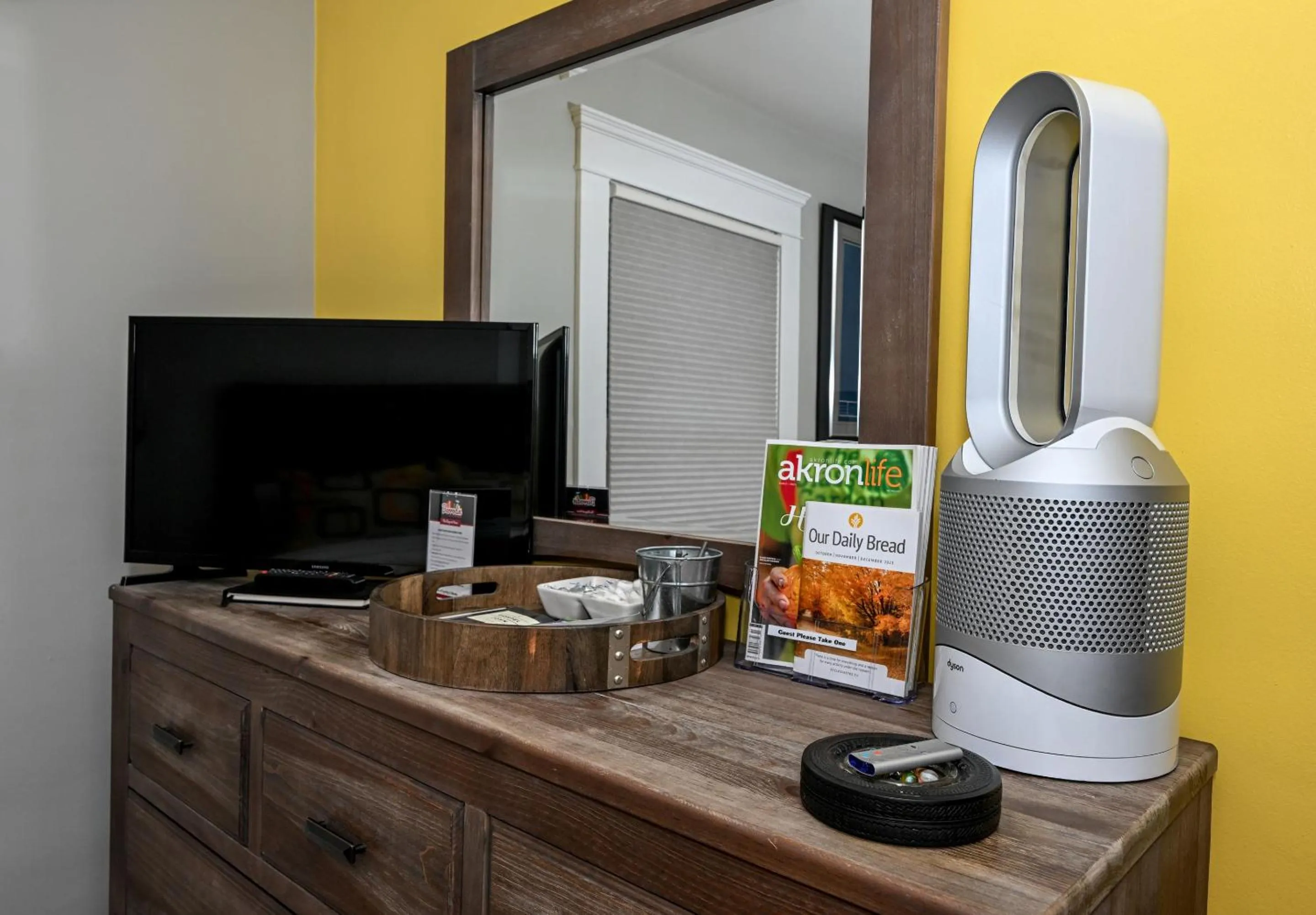 TV and multimedia in Berrodin Bed & Breakfast