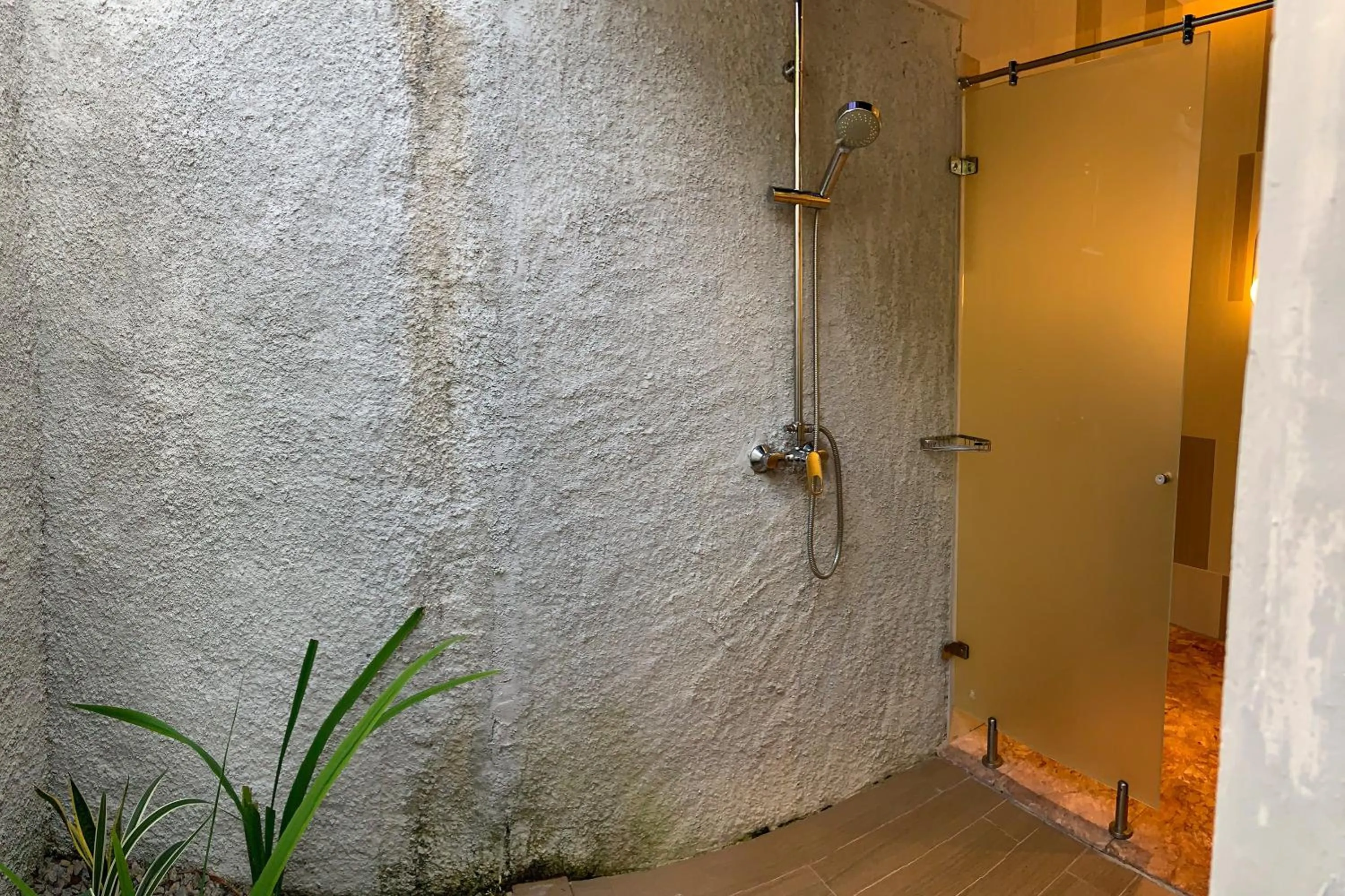 Shower in Beach Rock Resort Belitung