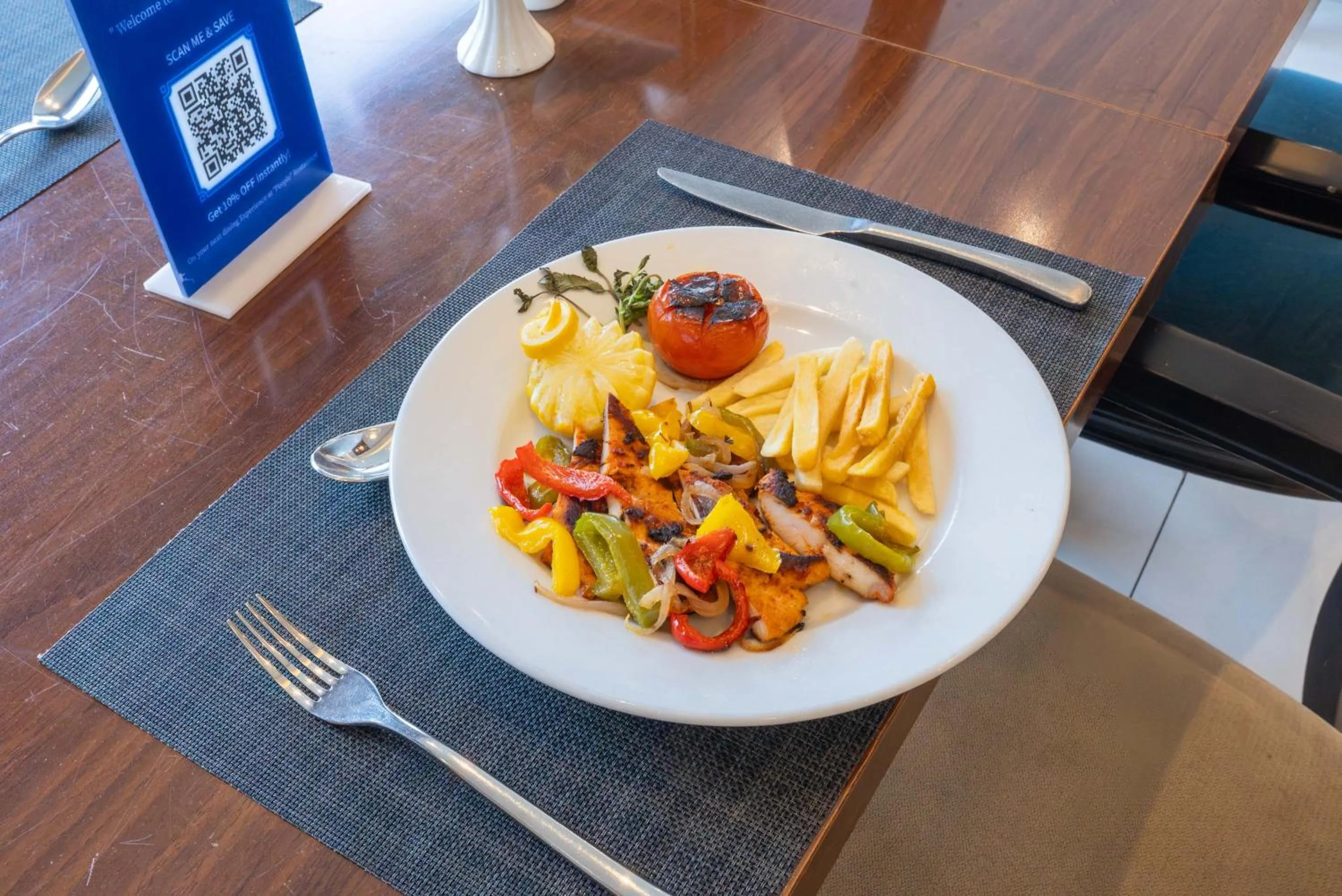 Food in Continent Sumou Hotel Al Khobar