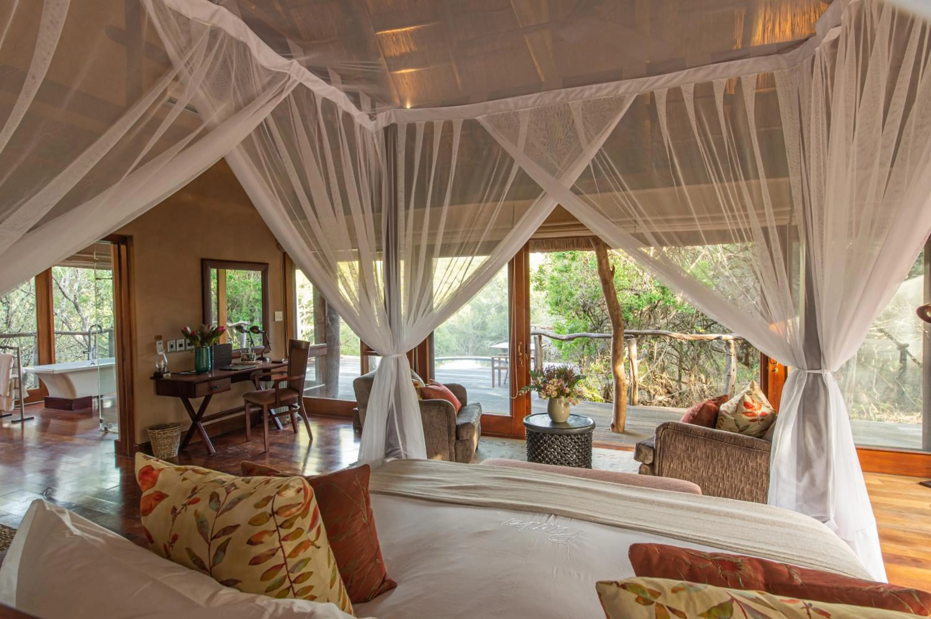 Bed in Pumba Private Game Reserve