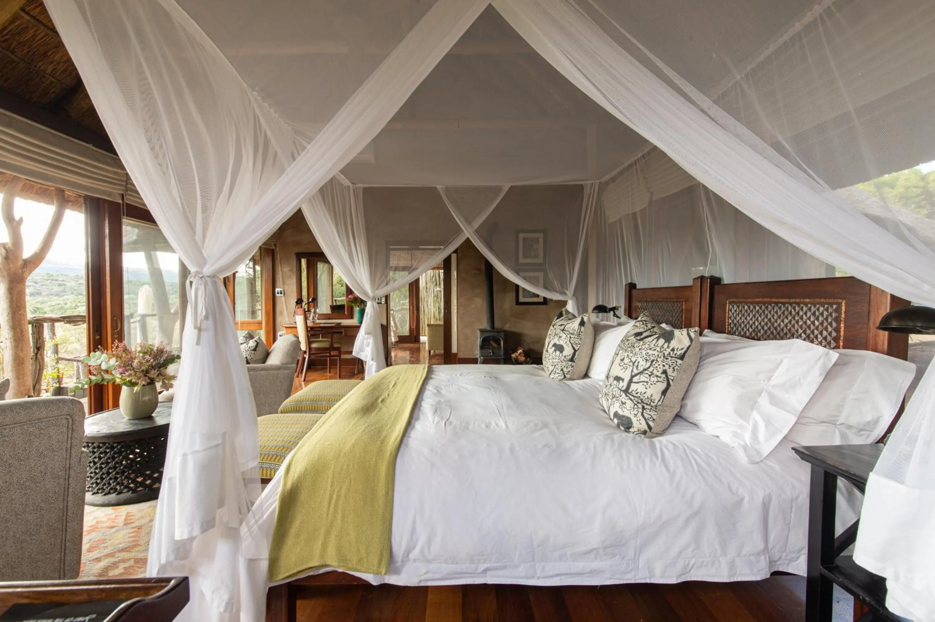 Bed in Pumba Private Game Reserve