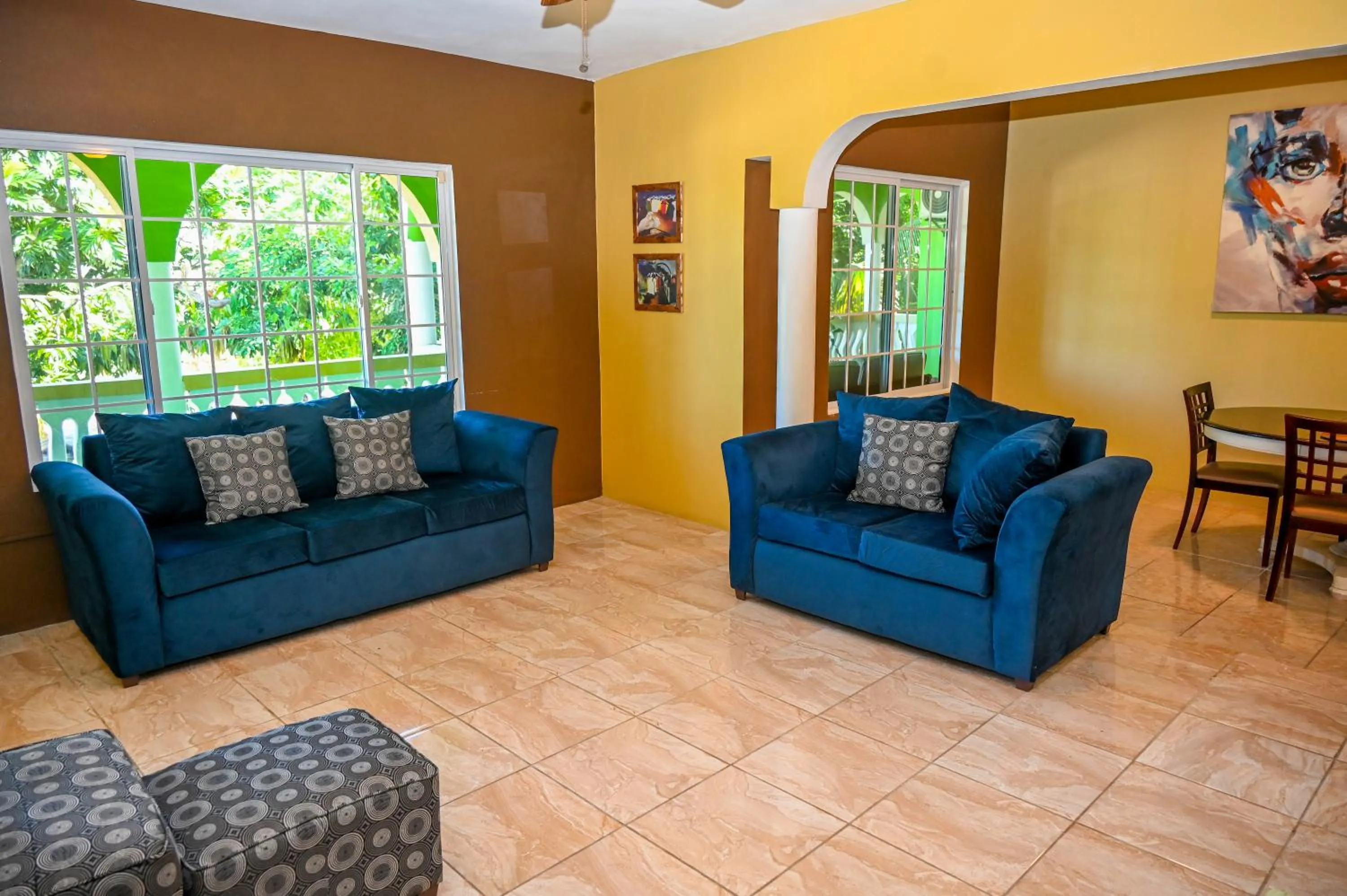 Property building in Takuma Boutque Hotel Hotel Rooms & Suites