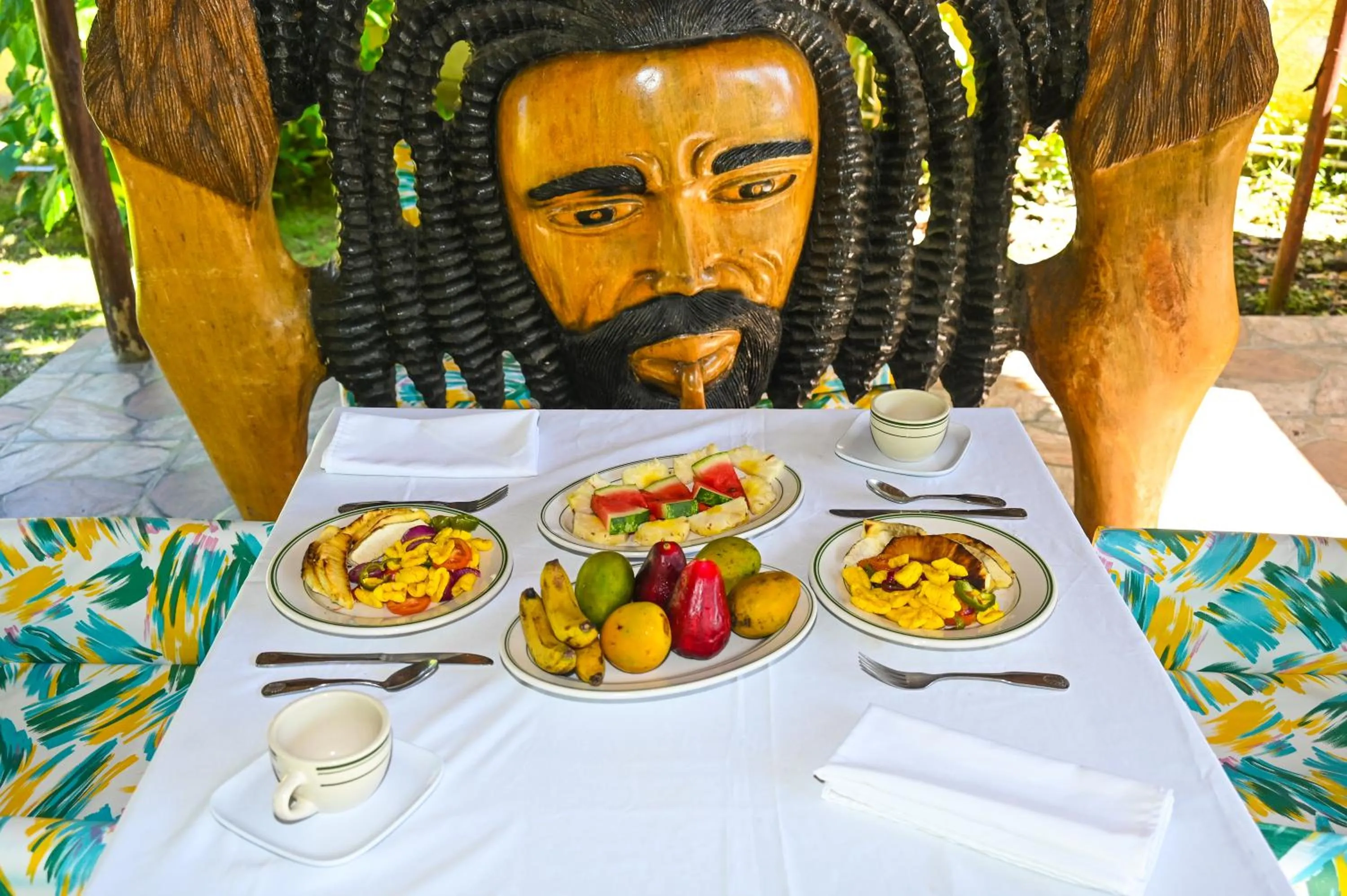 Property building in Takuma Boutque Hotel Hotel Rooms & Suites