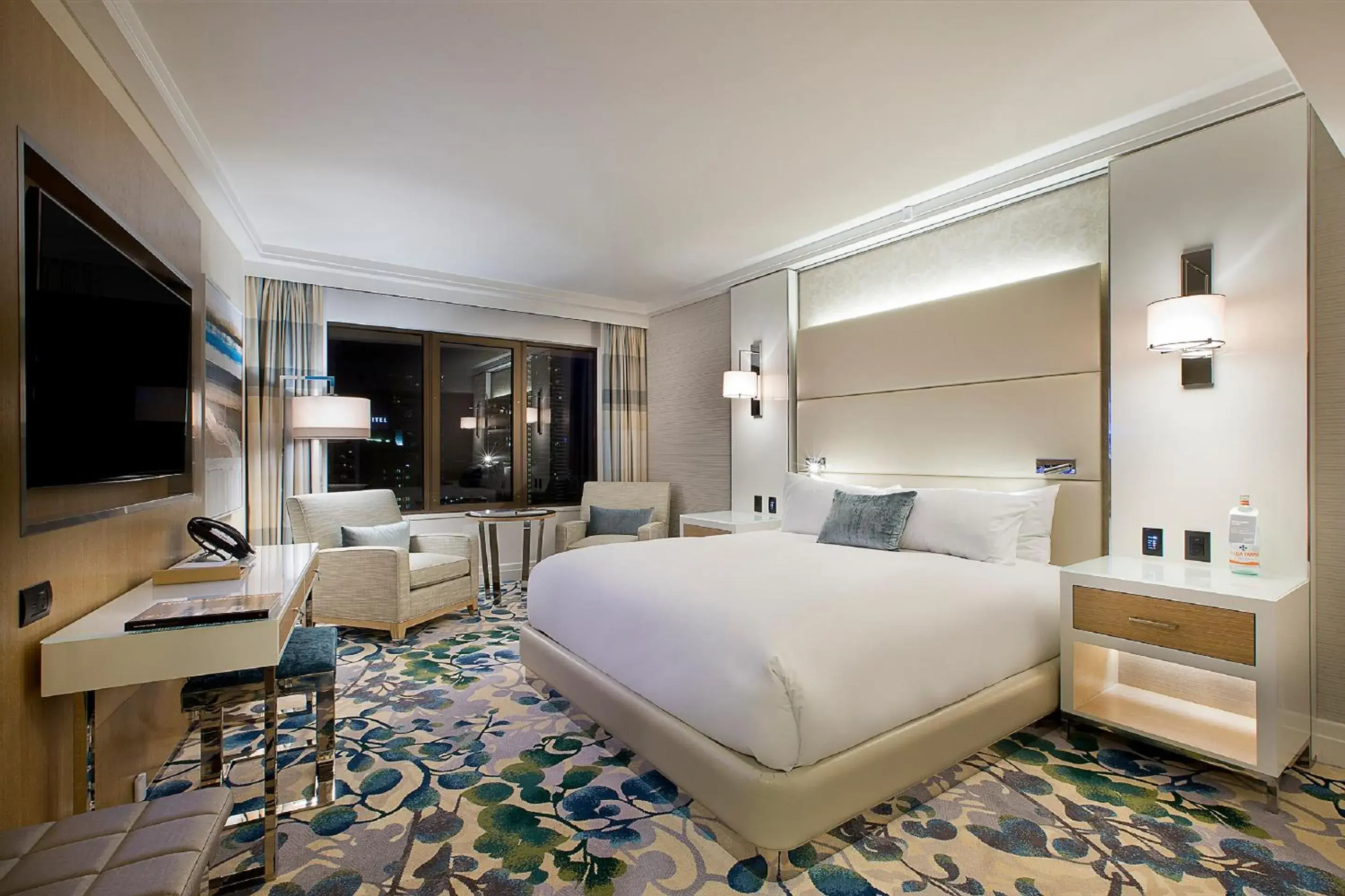 Executive Deluxe King Room in The Star Grand at The Star Gold Coast Executive Deluxe King Room in The Star Grand at The Star Gold Coast