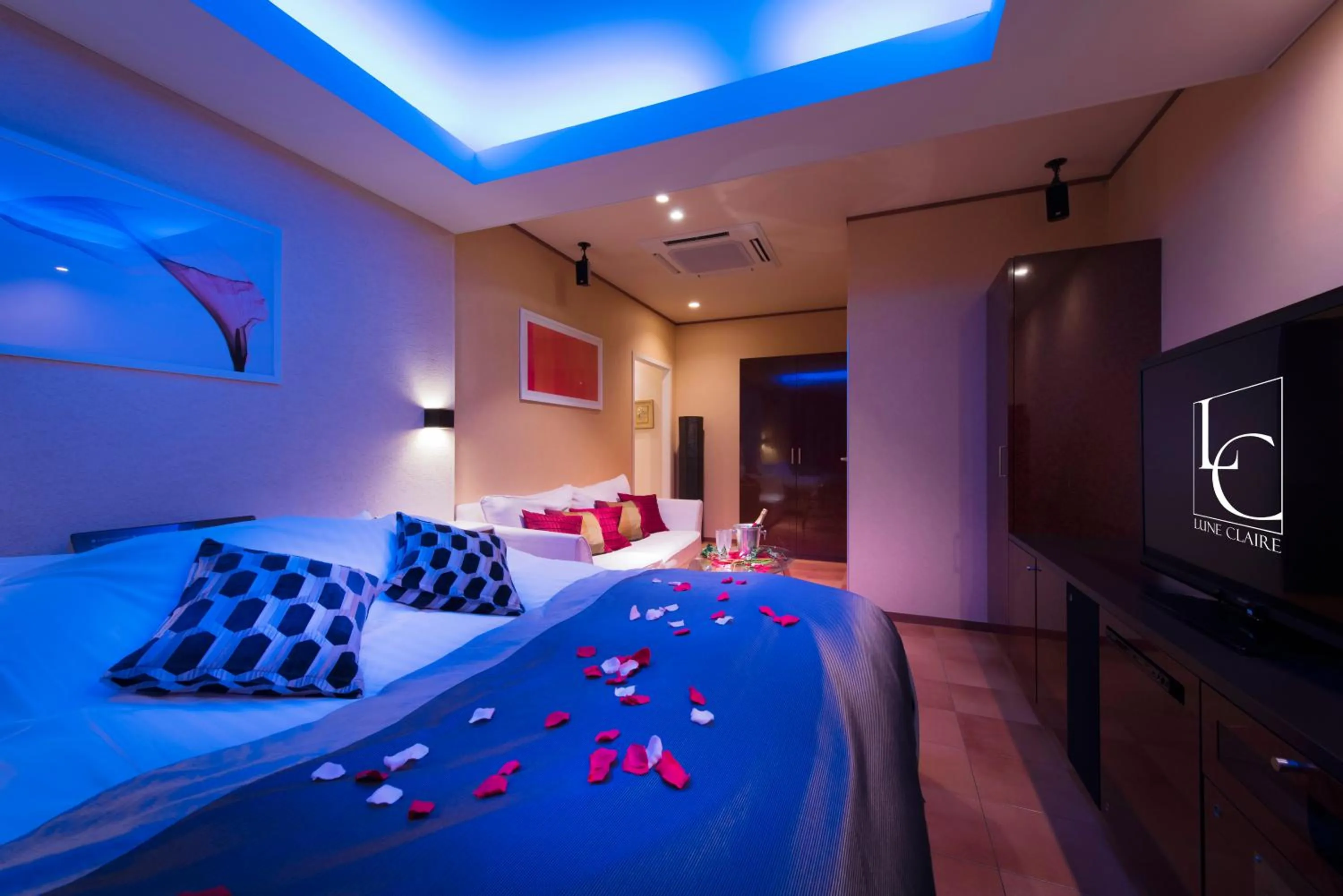 Bed in Hotel LUNE CLAIRE (Adult Only)