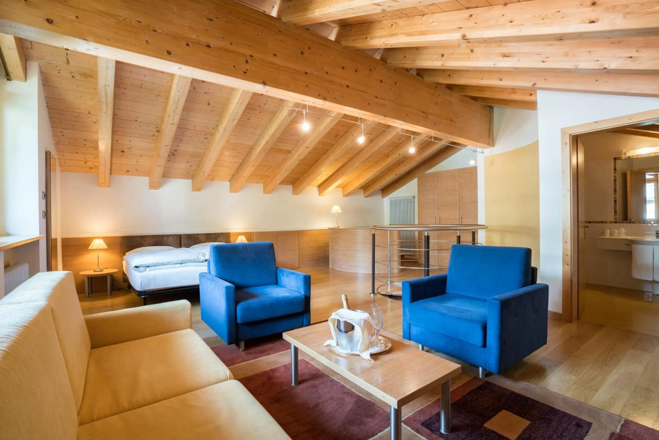 Living room in Hotel Hell