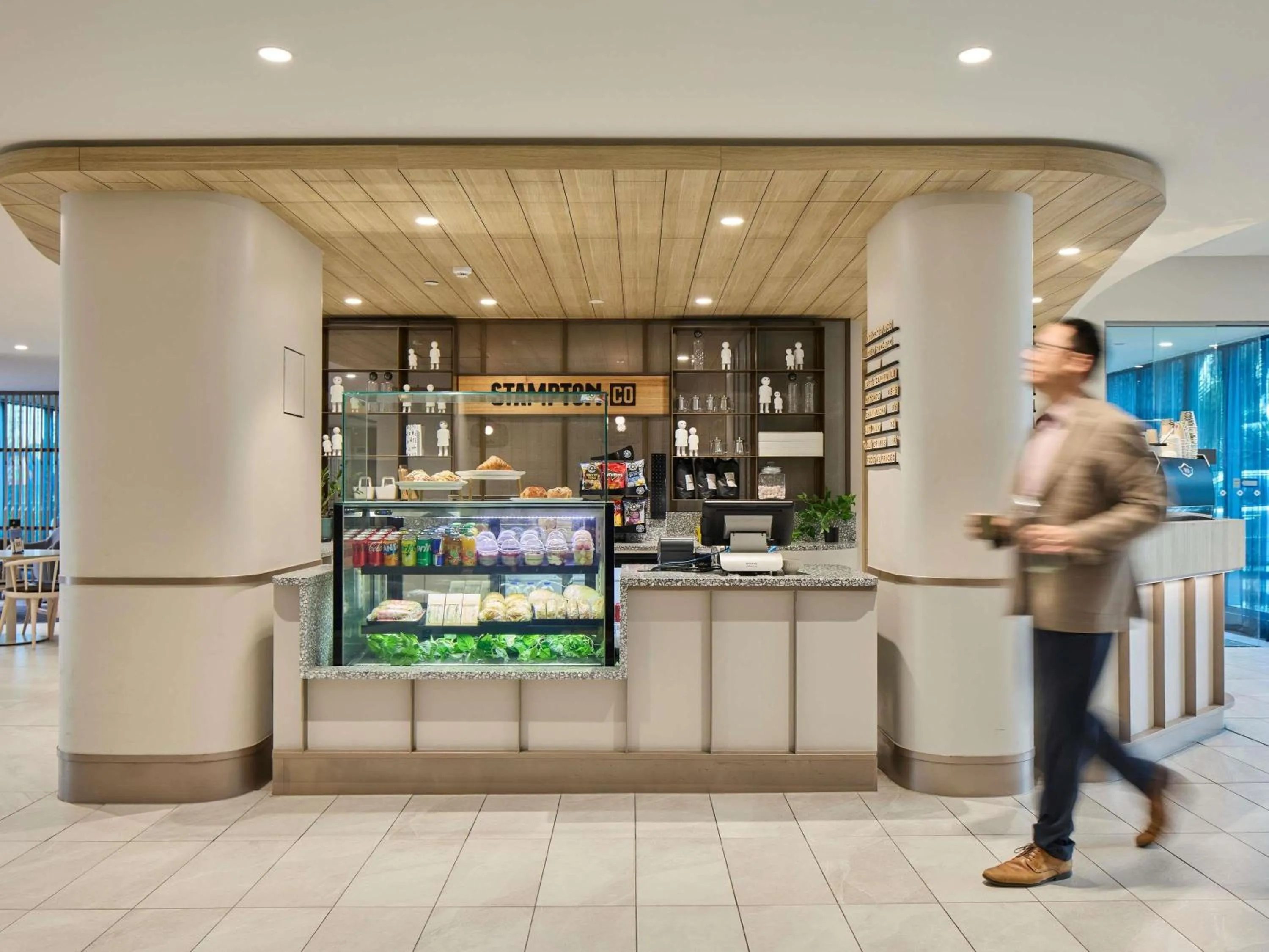 Restaurant/places to eat in Novotel Melbourne Preston