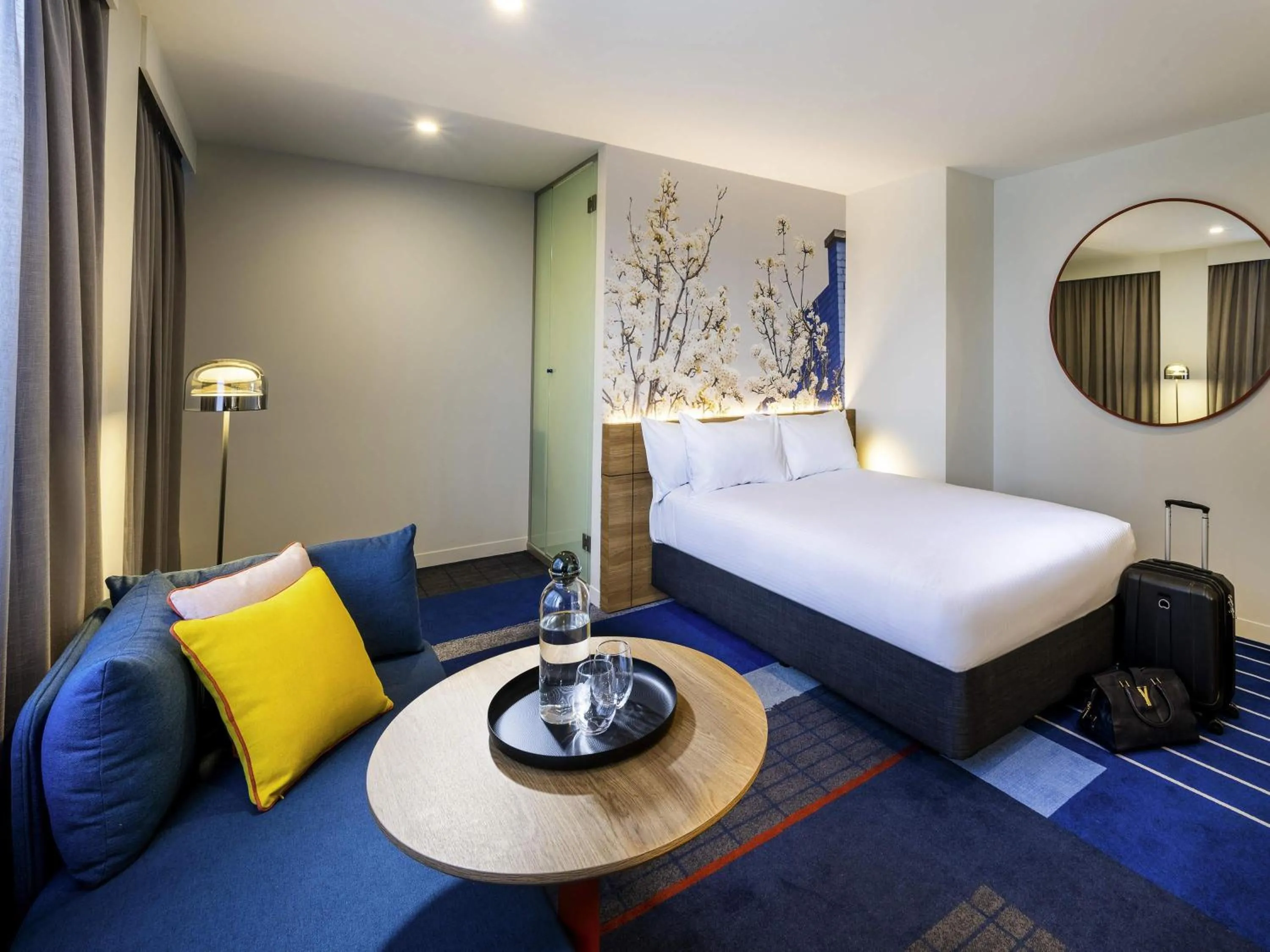 Bedroom, Bed in Novotel Melbourne Preston