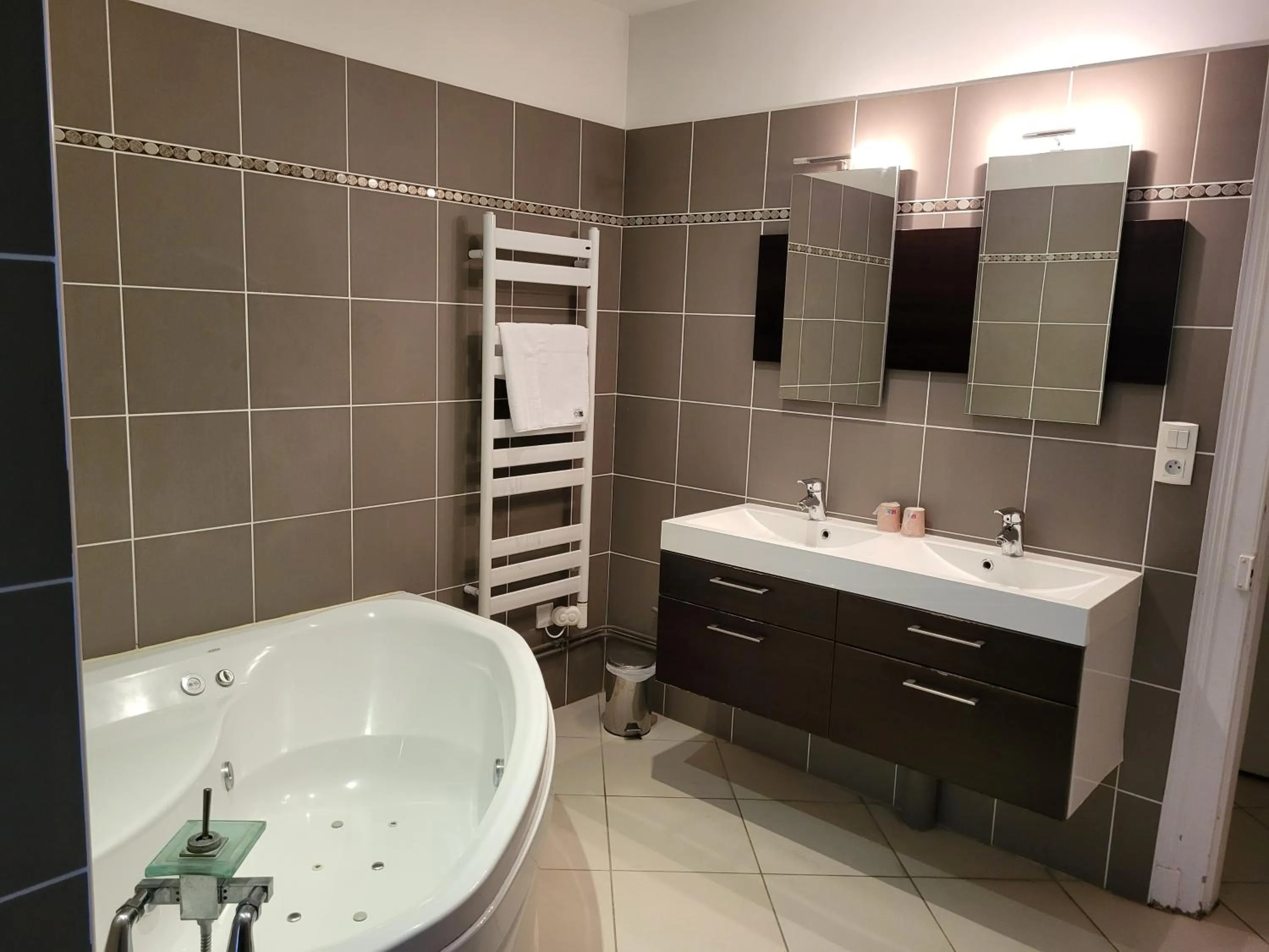 Bathroom in Chambres d'Hôtes La petite Salamandre