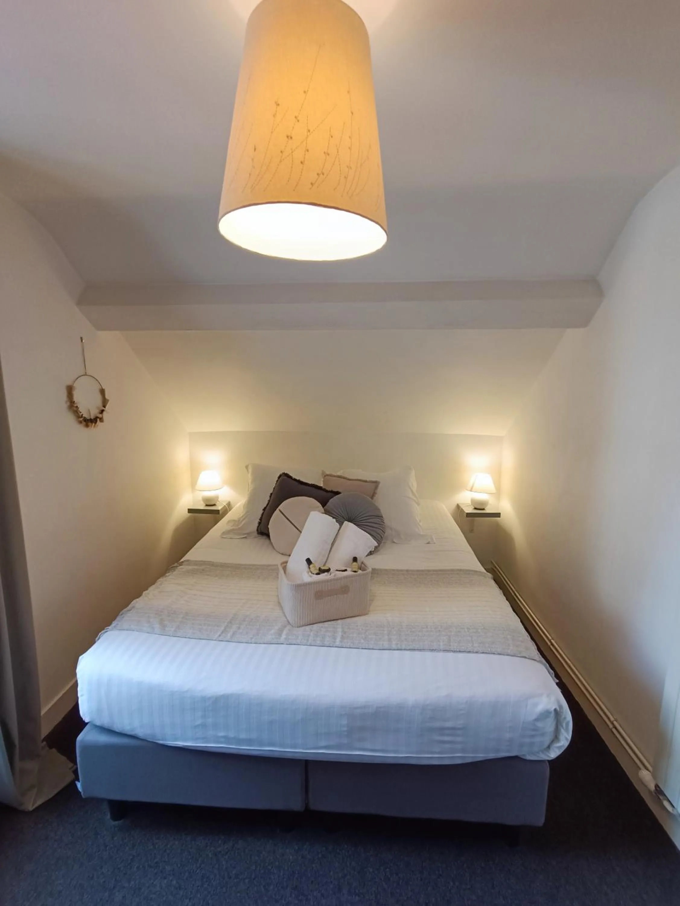 Bed in Chambres d'Hôtes La petite Salamandre