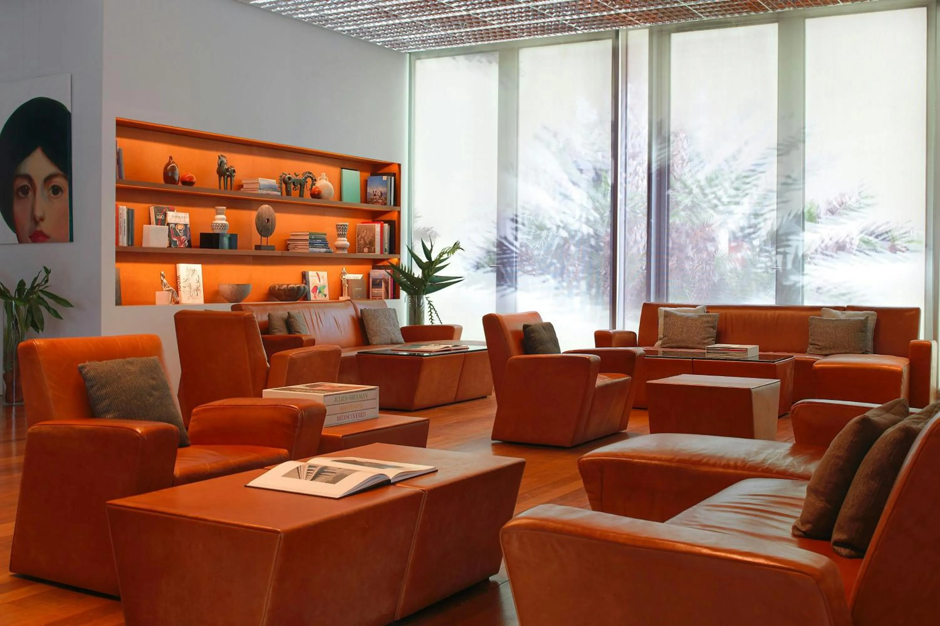 Lobby or reception in Renaissance Barcelona Fira Hotel