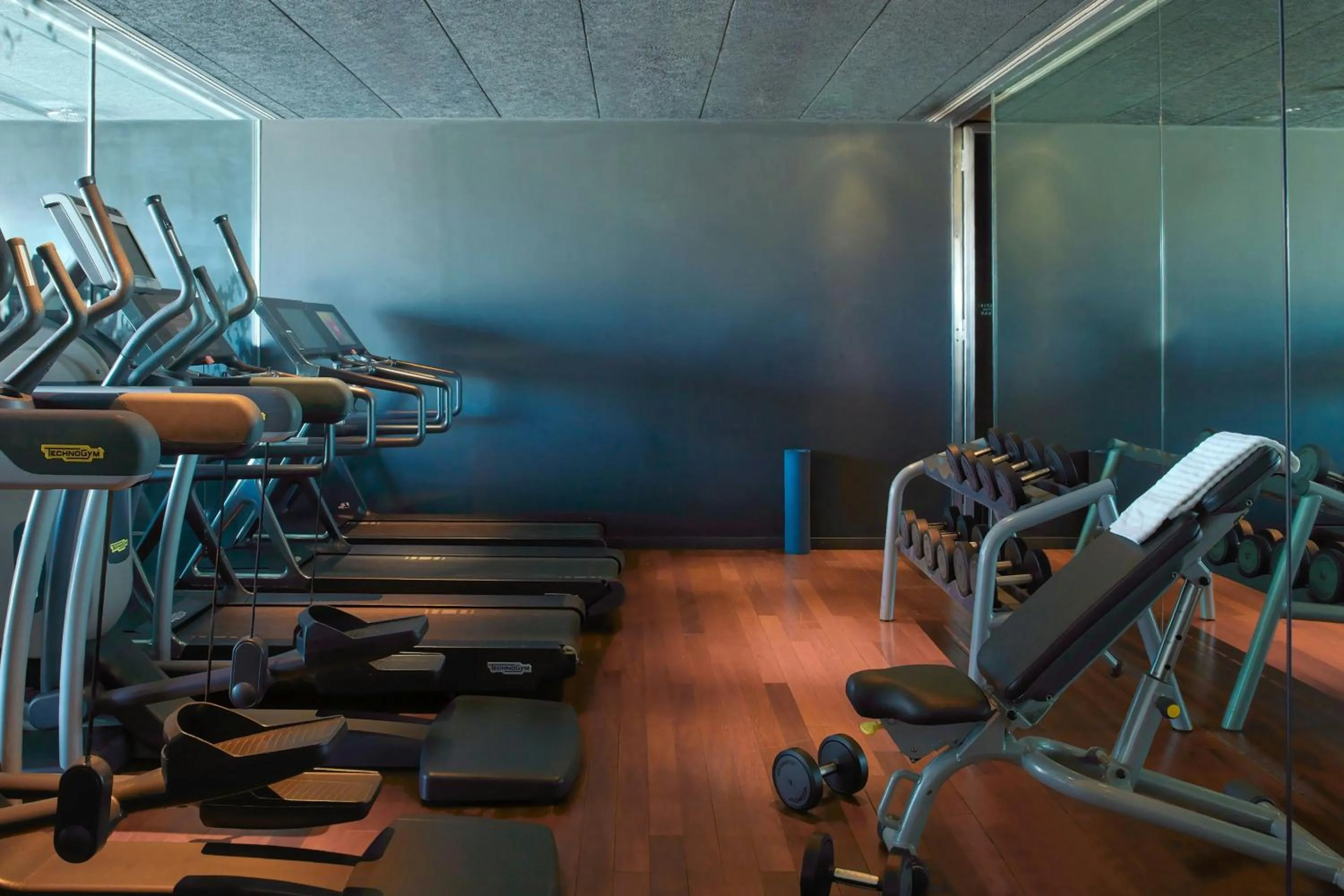 Fitness centre/facilities in Renaissance Barcelona Fira Hotel