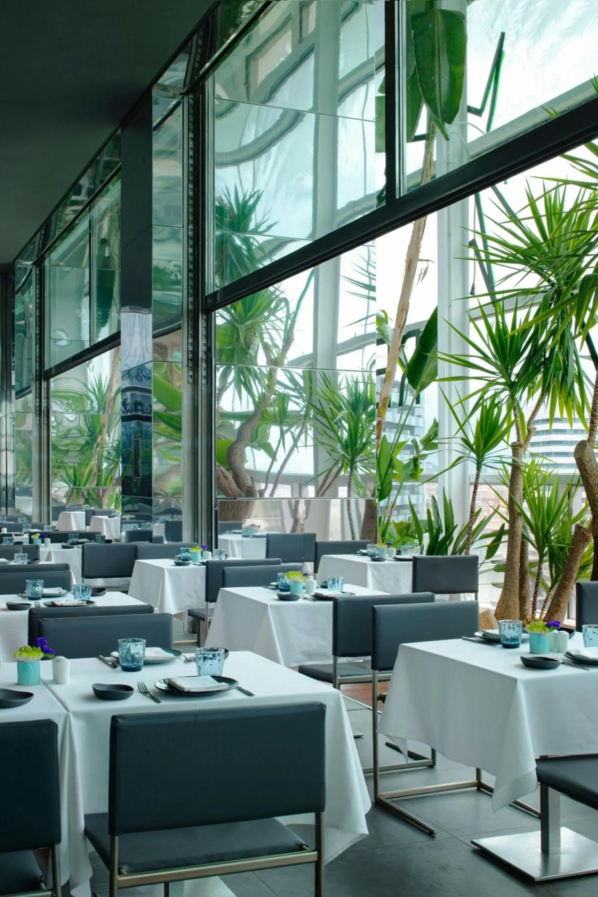 Restaurant/places to eat in Renaissance Barcelona Fira Hotel