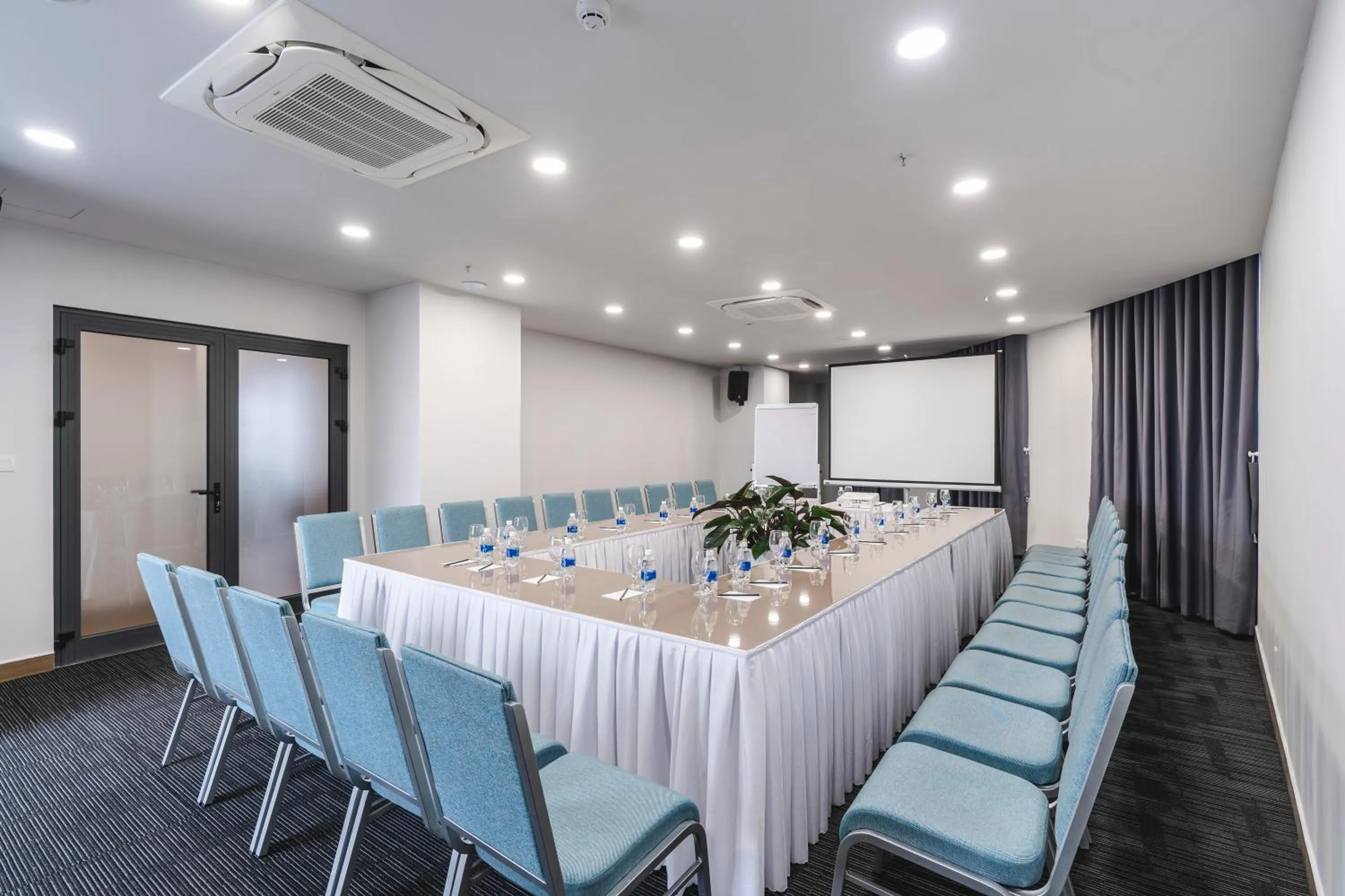 Meeting/conference room in Grand Citiview Da Nang Hotel