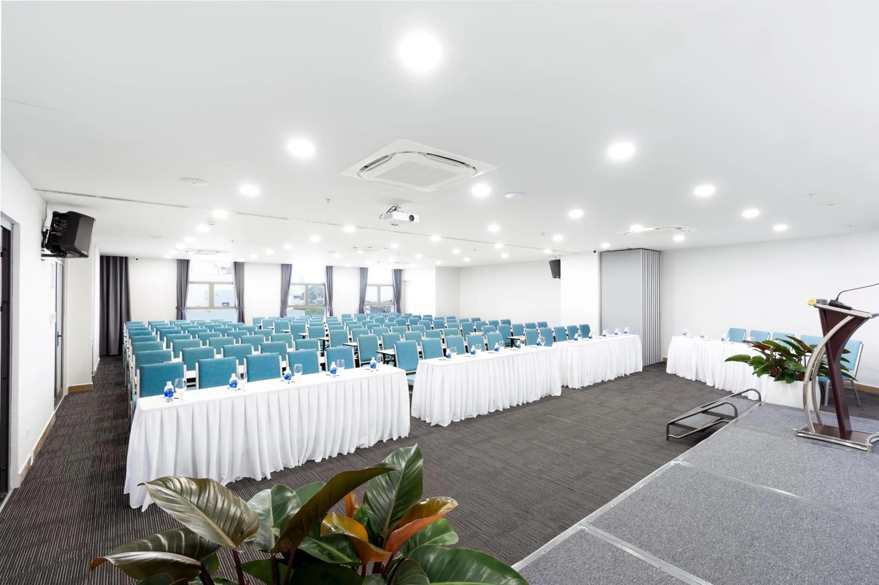 Meeting/conference room in Grand Citiview Da Nang Hotel