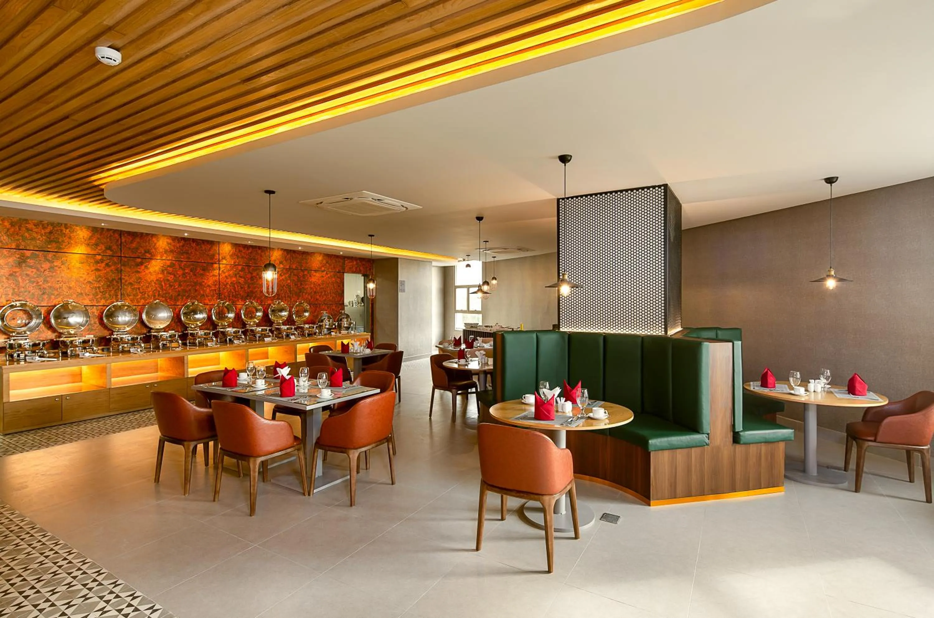 Restaurant/places to eat in Grand Citiview Da Nang Hotel