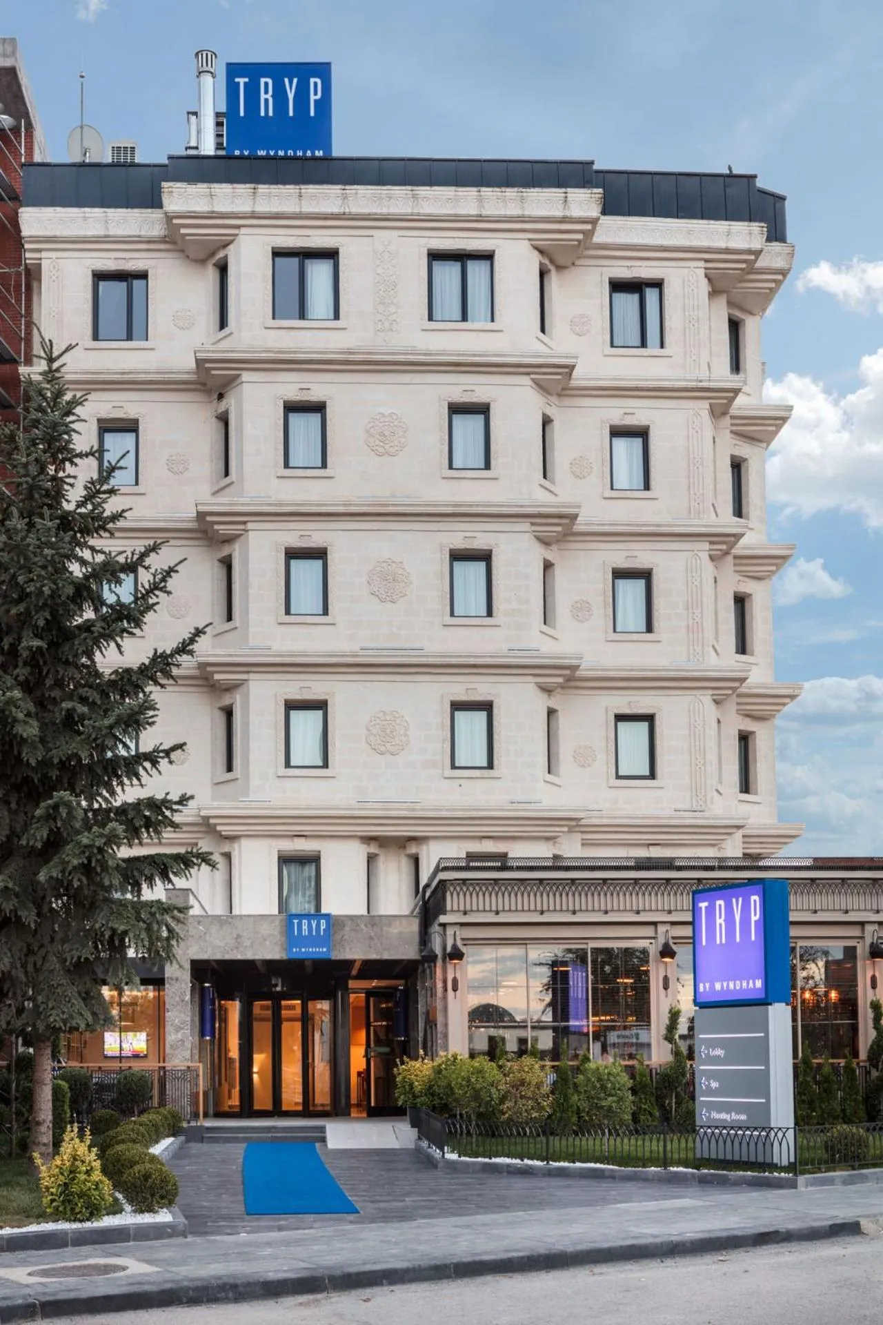 Property building in TRYP by Wyndham Ankara Oran