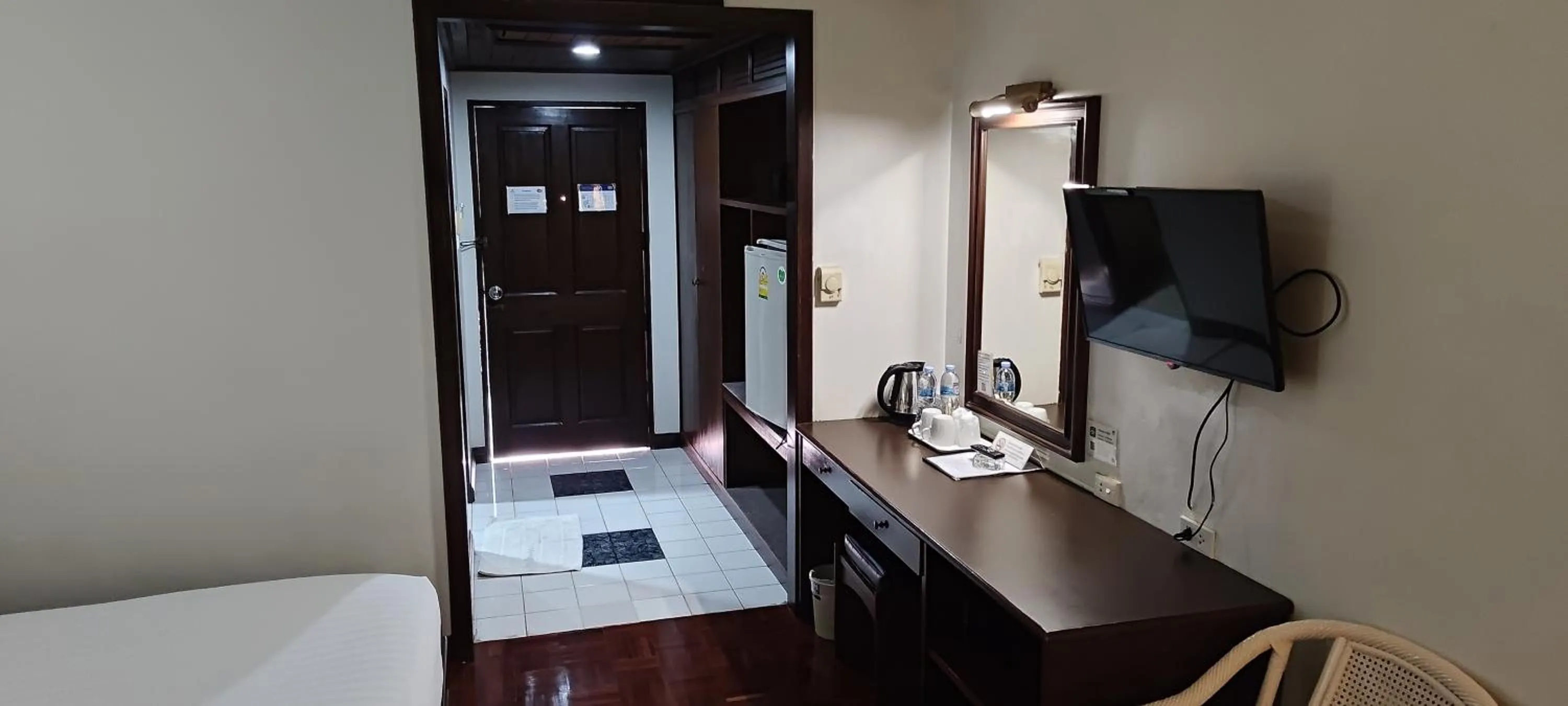 Puangpen Villa Hotel