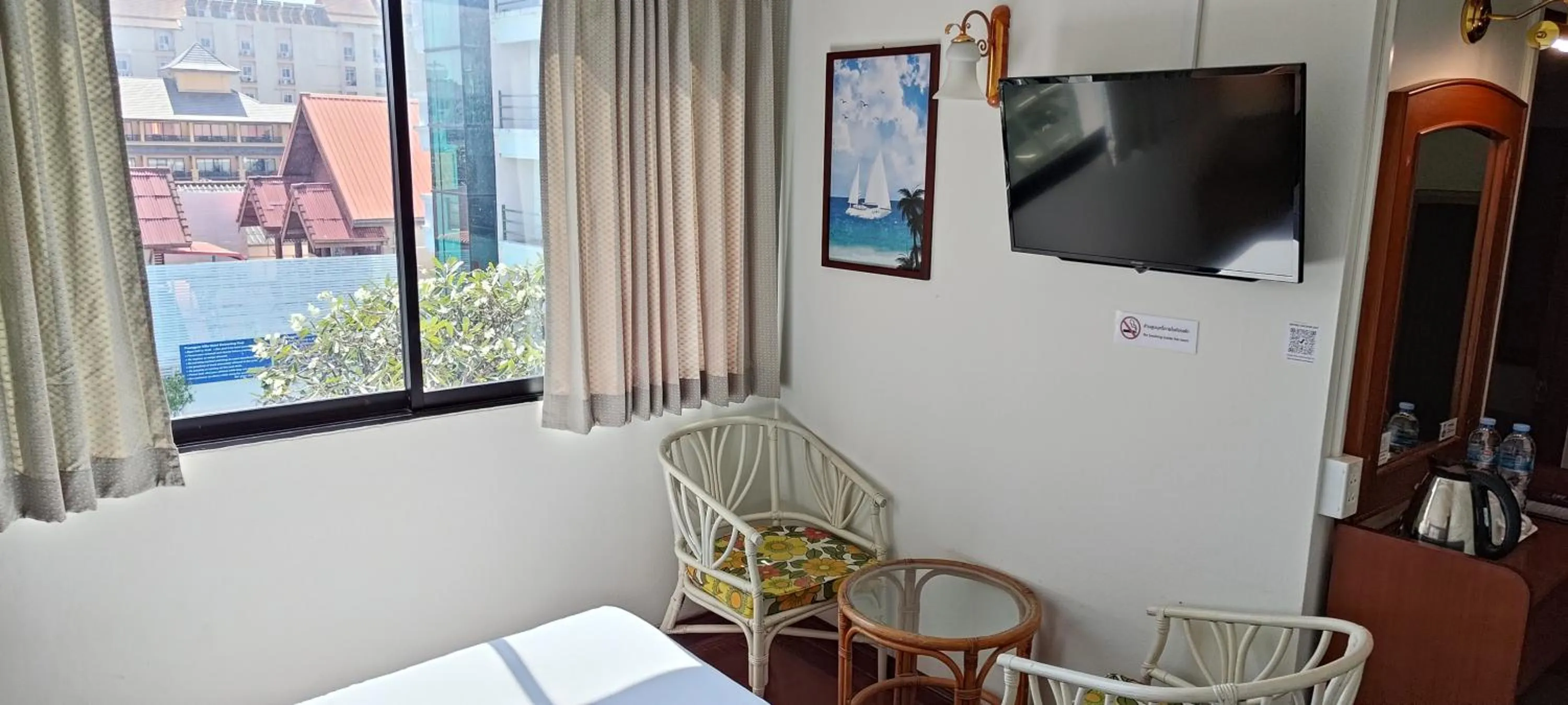 Puangpen Villa Hotel