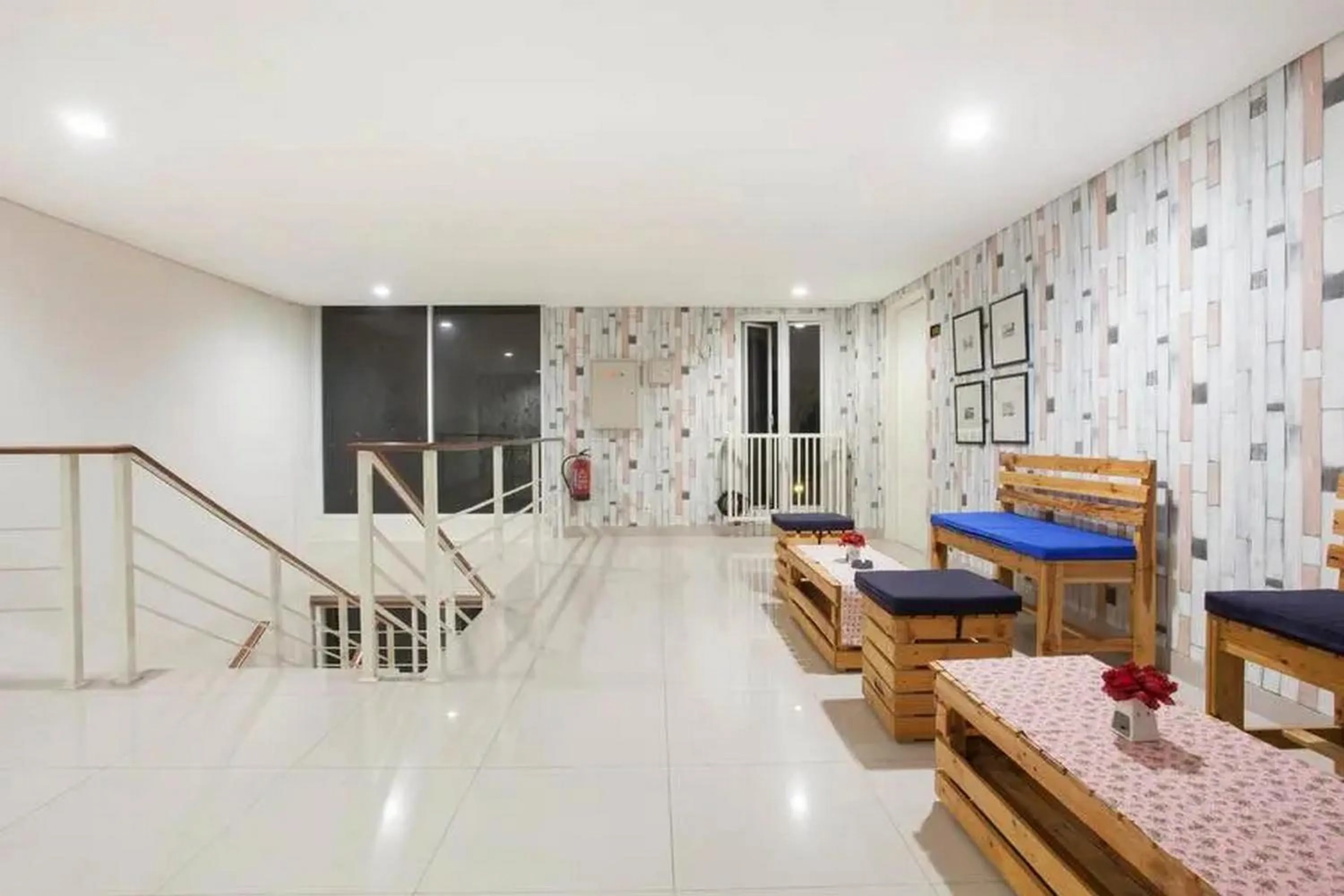 Living room in Capital O 91288 Chrysant Premiere Residence