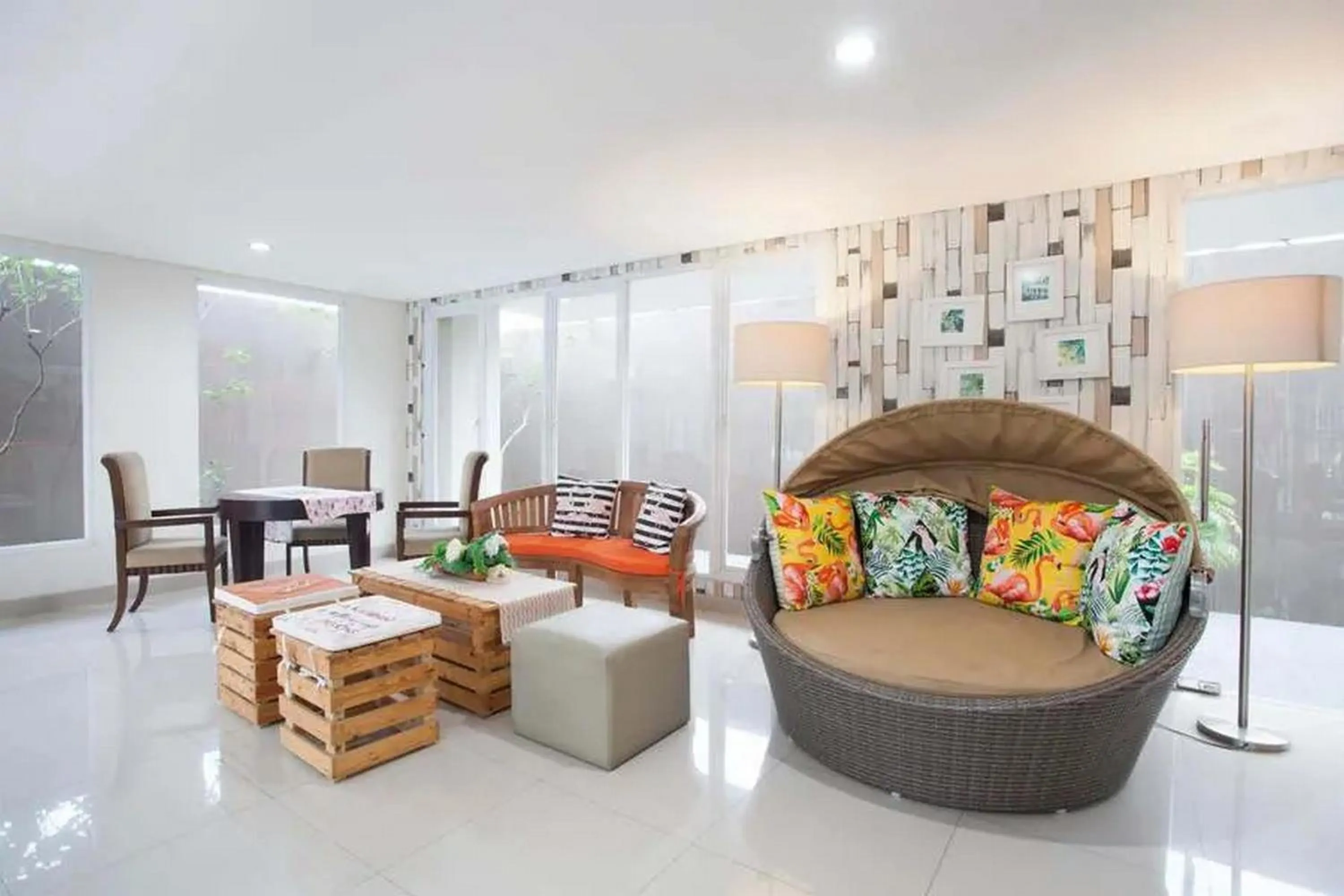 Living room in Capital O 91288 Chrysant Premiere Residence