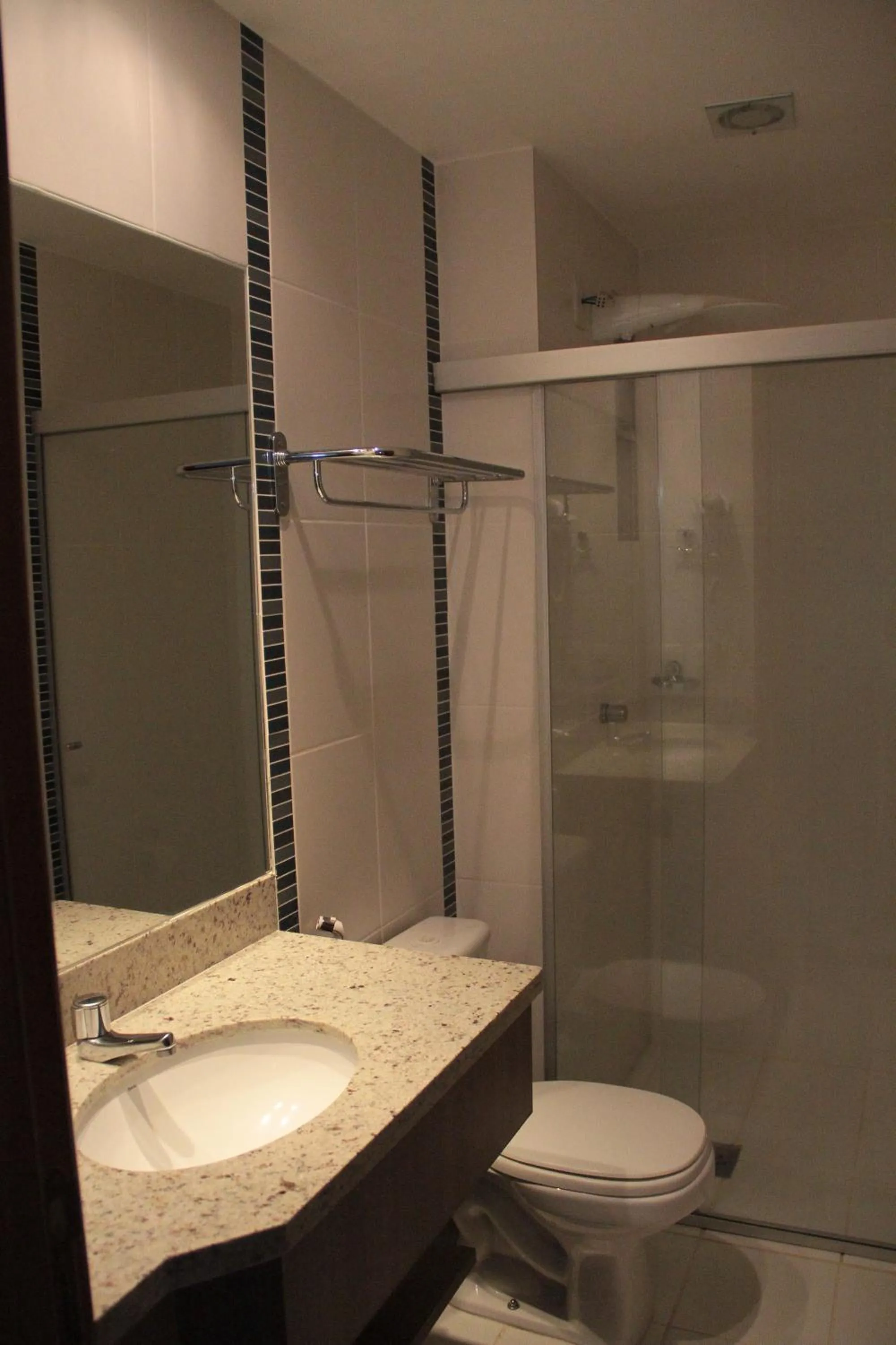 Bathroom in Veredas do Rio Quente Flat