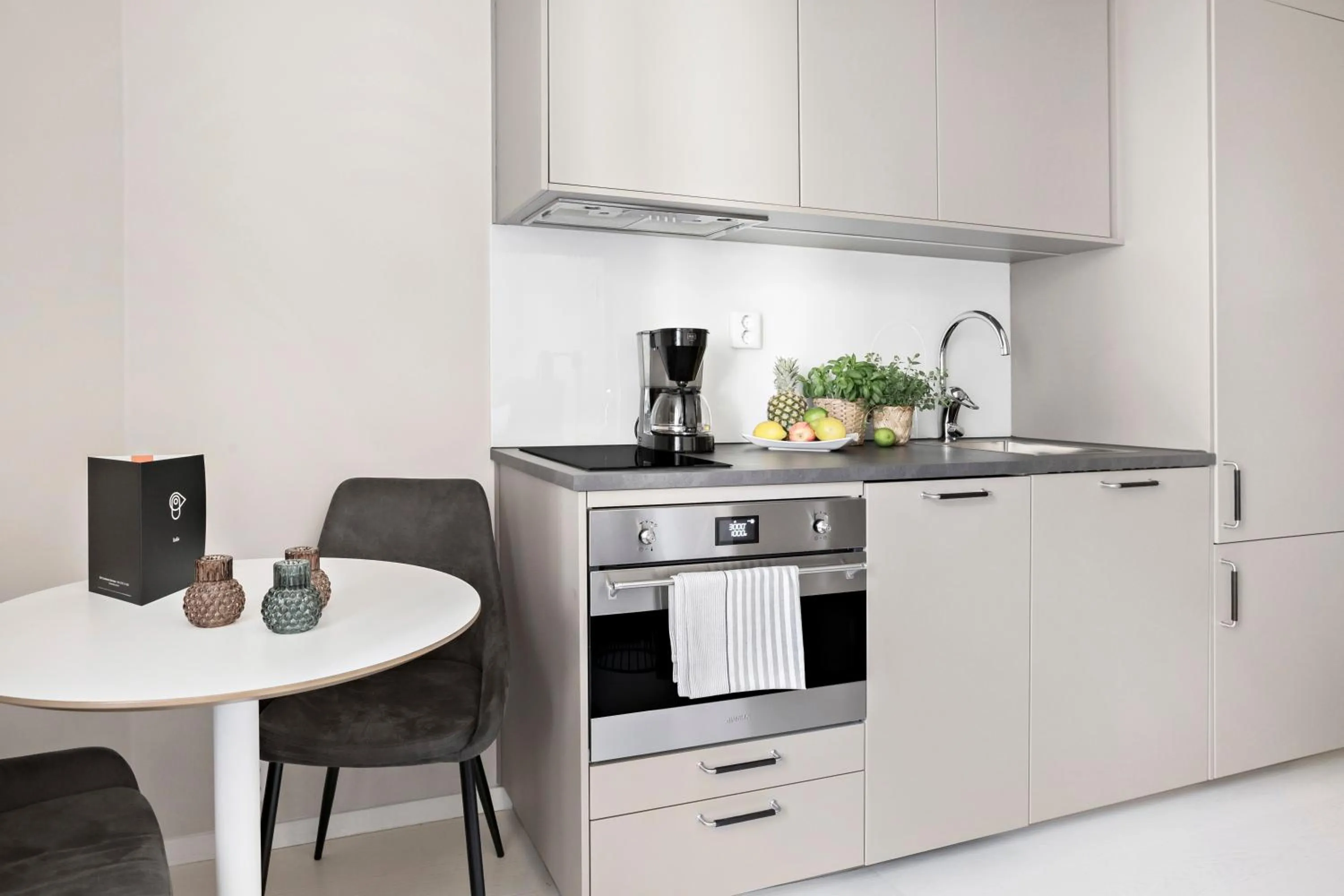 Kitchen or kitchenette in Forenom Apartments Stockholm Johannesgatan