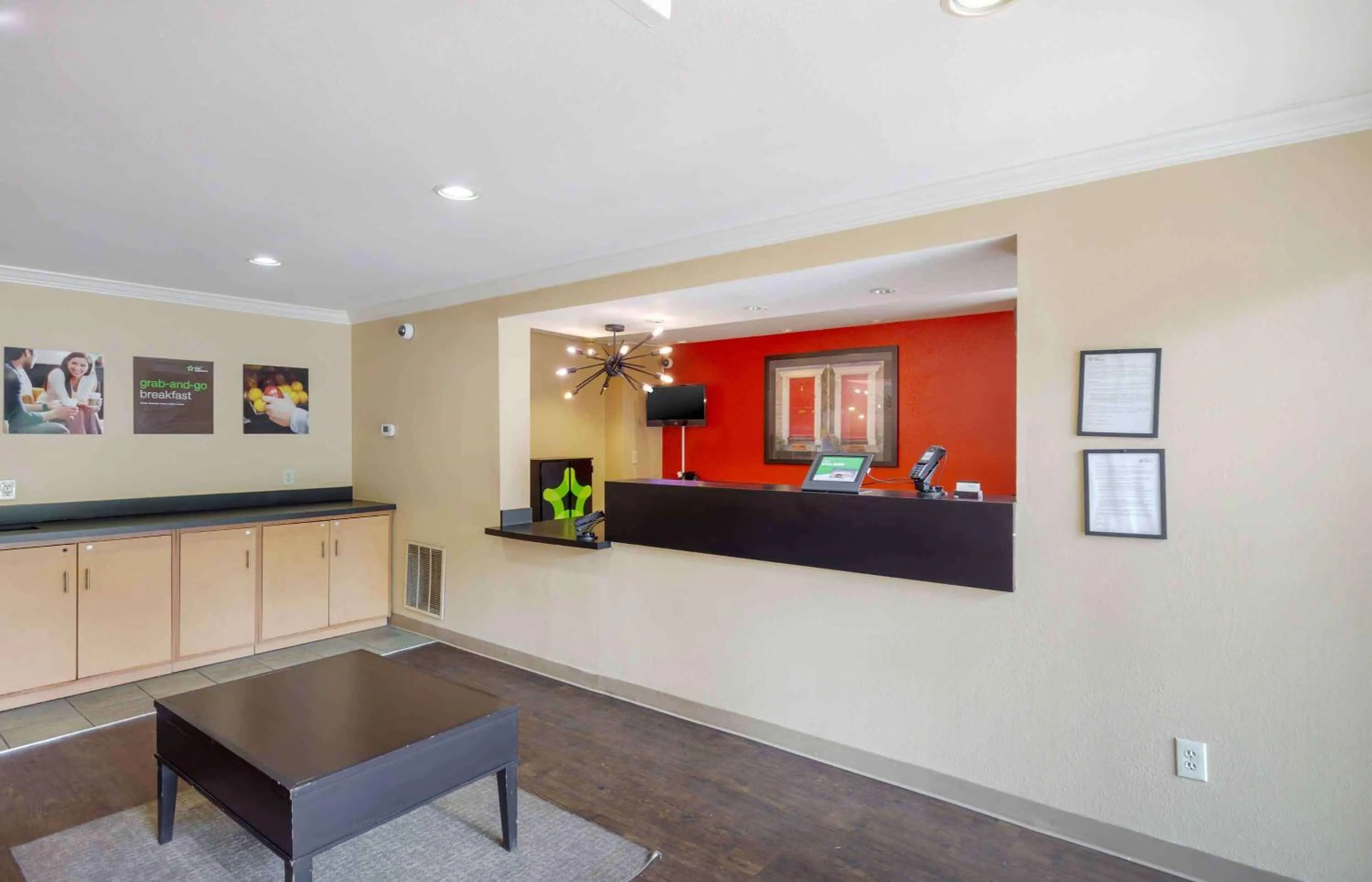 Lobby or reception in Extended Stay America Select Suites - Raleigh - RTP - 4610 Miami Blvd