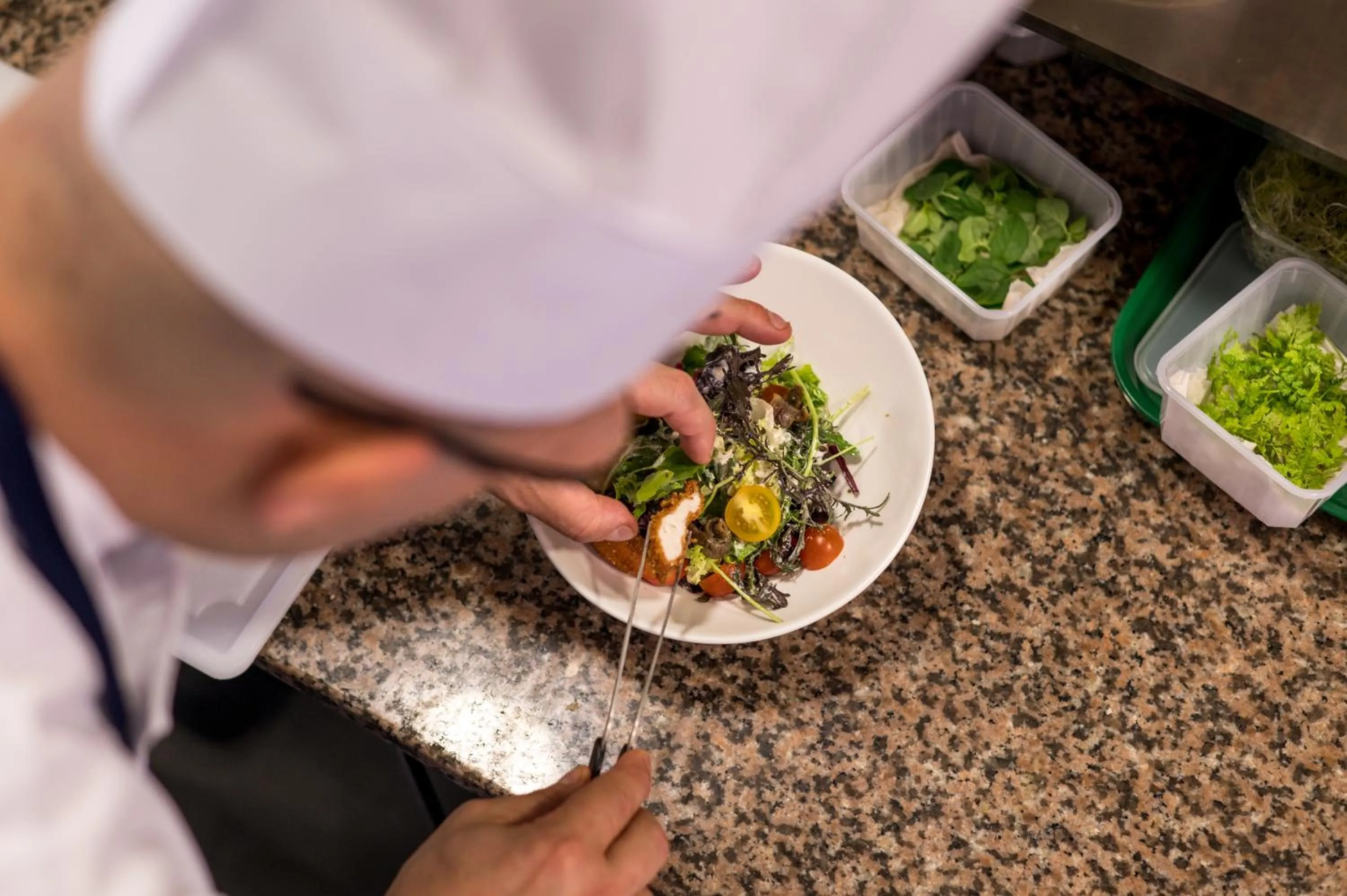 Restaurant/places to eat in Domaine Mélusine - à 2km du Puy duFou France !