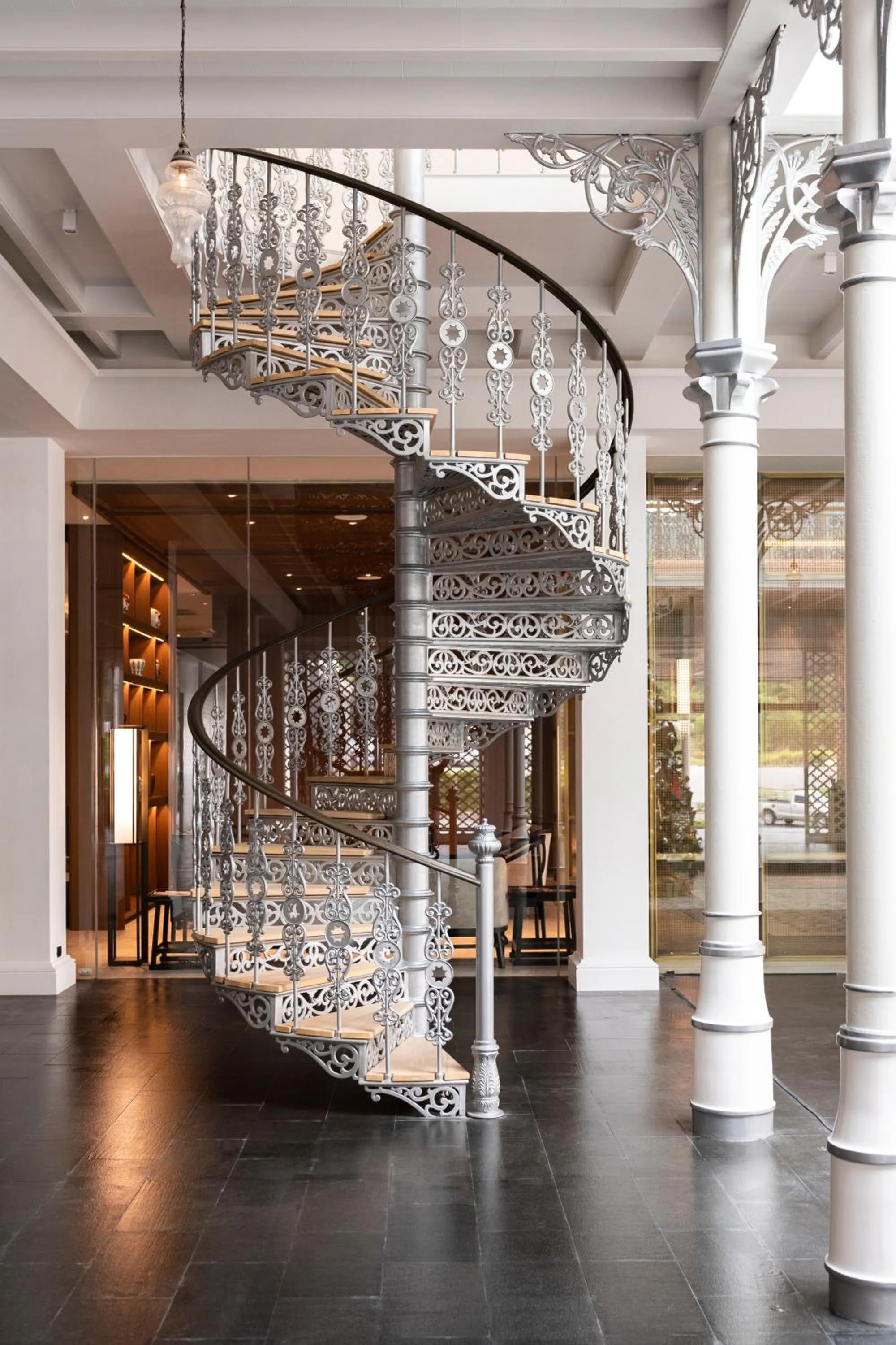 Lobby or reception in Ramada Plaza by Wyndham Chao Fah Phuket