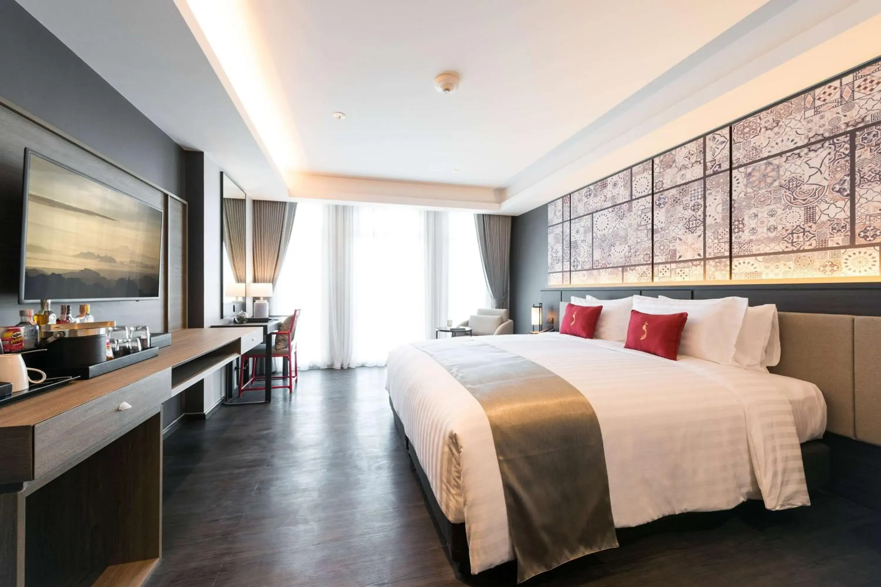 One-Bedroom King Suite in Ramada Plaza by Wyndham Chao Fah Phuket One-Bedroom King Suite in Ramada Plaza by Wyndham Chao Fah Phuket