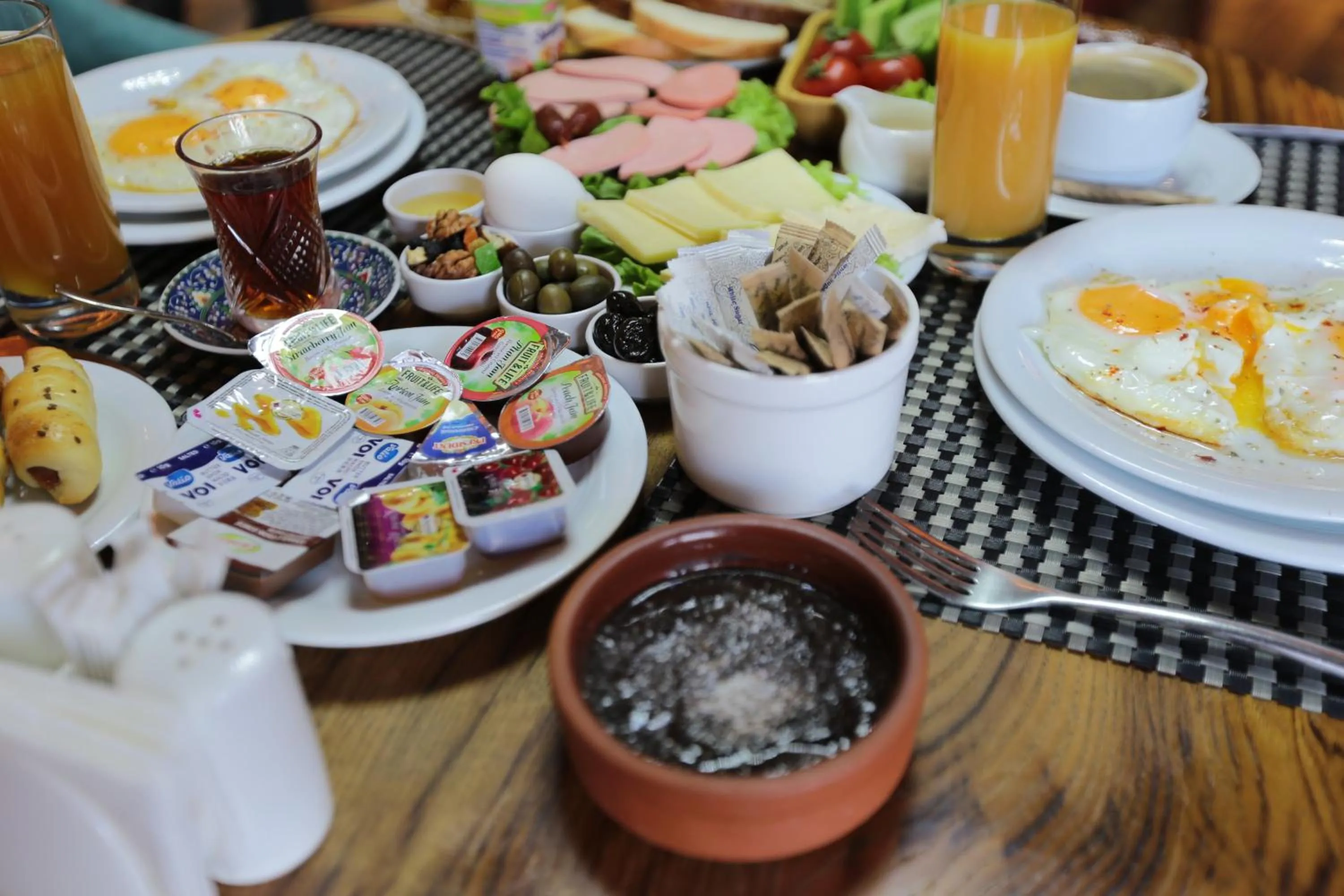 Breakfast in Amber Hotel