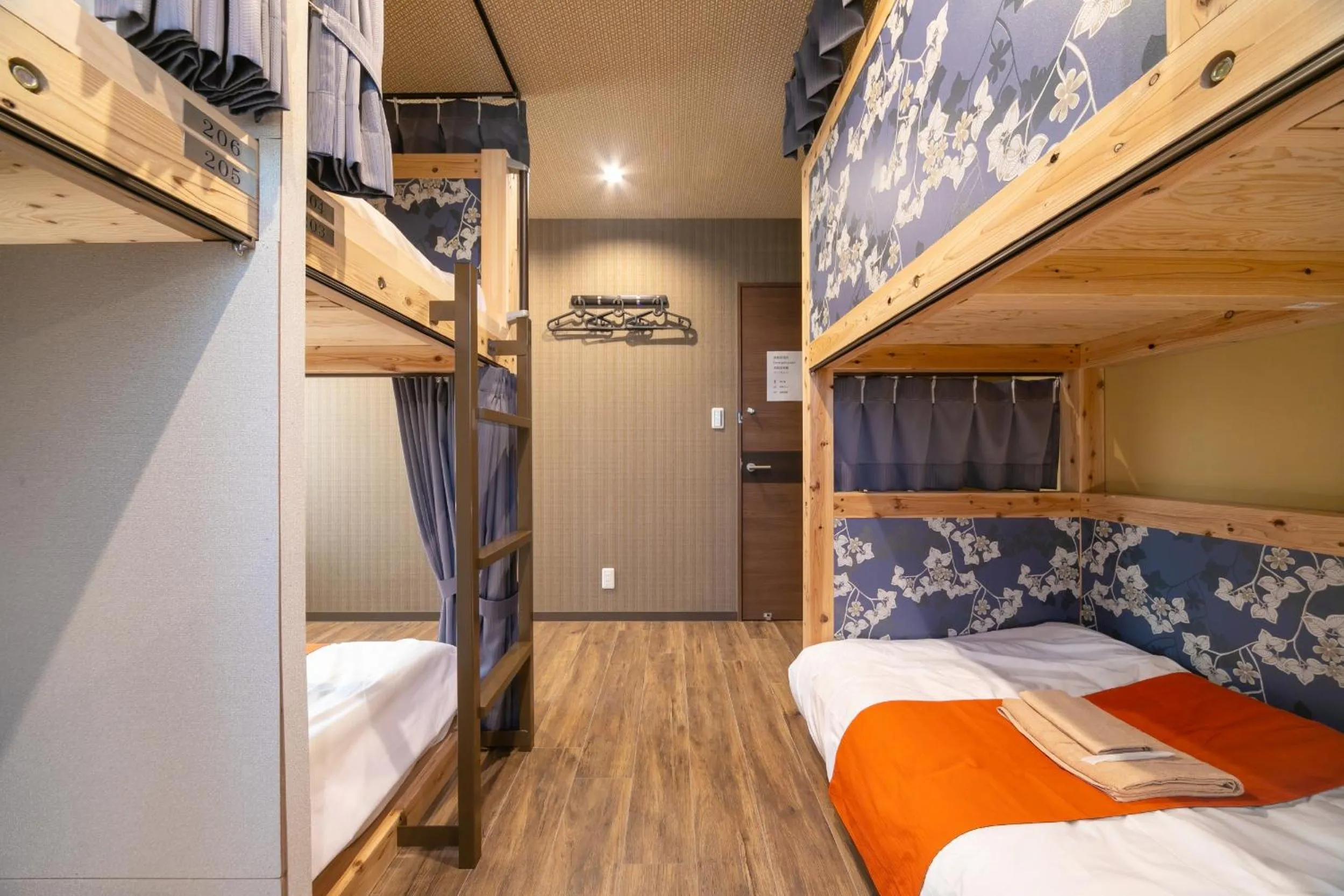 Photo of the whole room, Bed in IKIDANE Cozy Hotel Haneda Airport