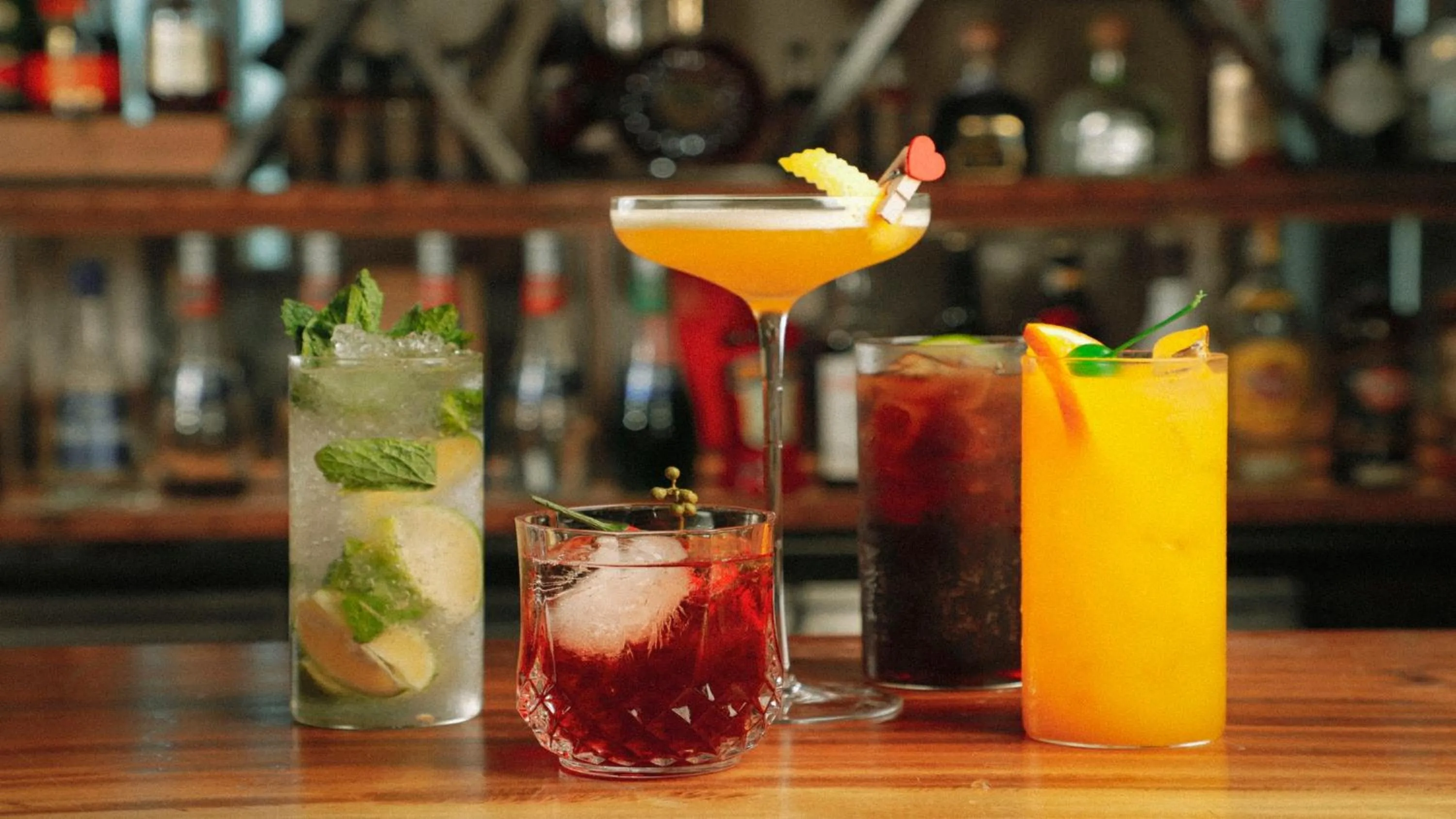 Lounge or bar in InterContinental Zhuhai by IHG