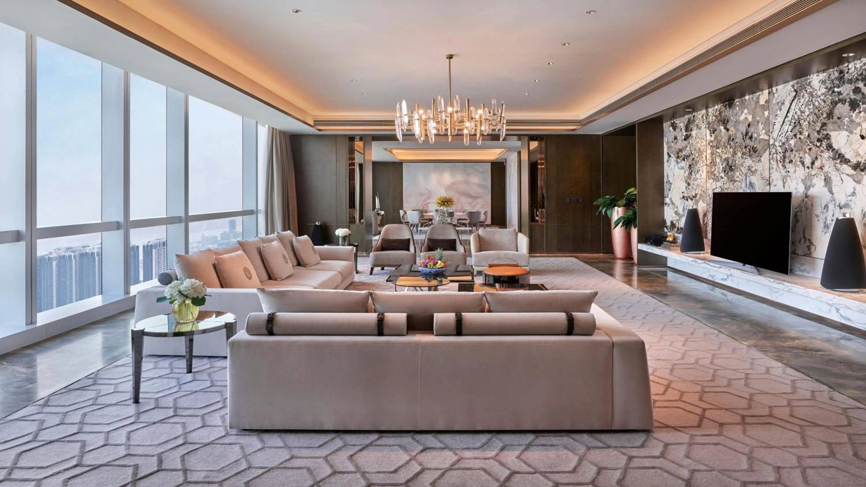 Photo of the whole room in InterContinental Zhuhai by IHG