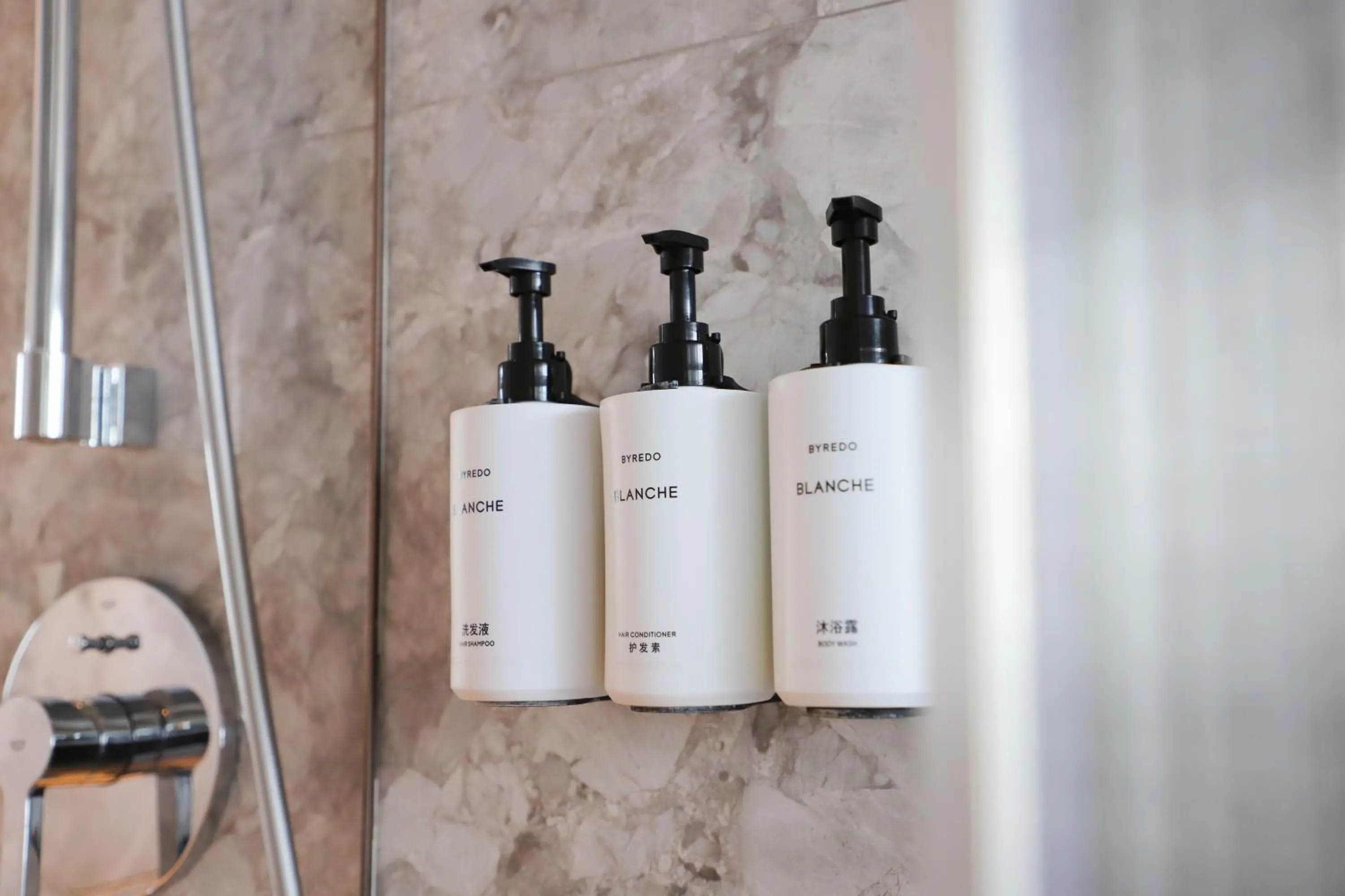 Bathroom in InterContinental Zhuhai by IHG