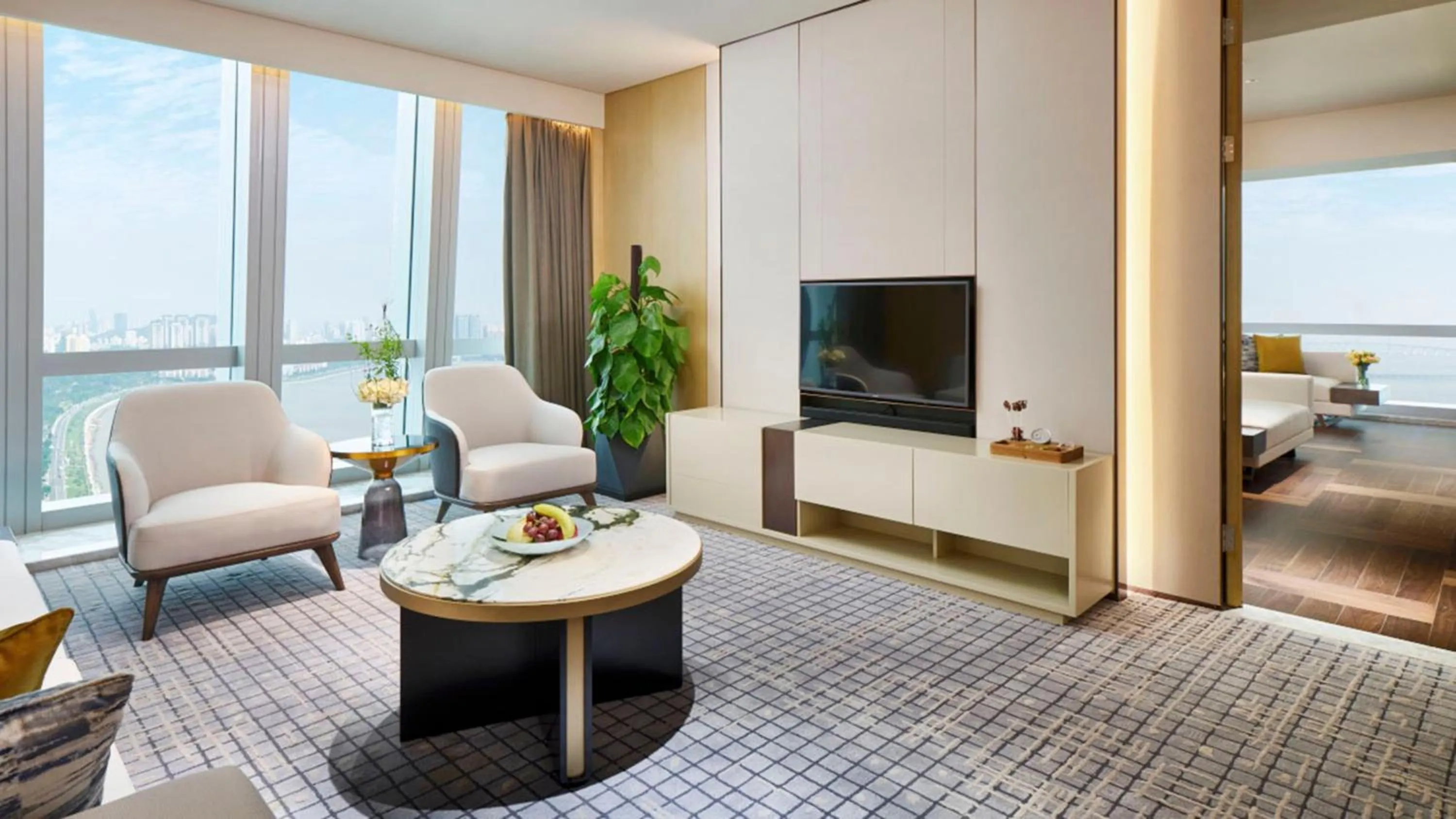 Photo of the whole room in InterContinental Zhuhai by IHG