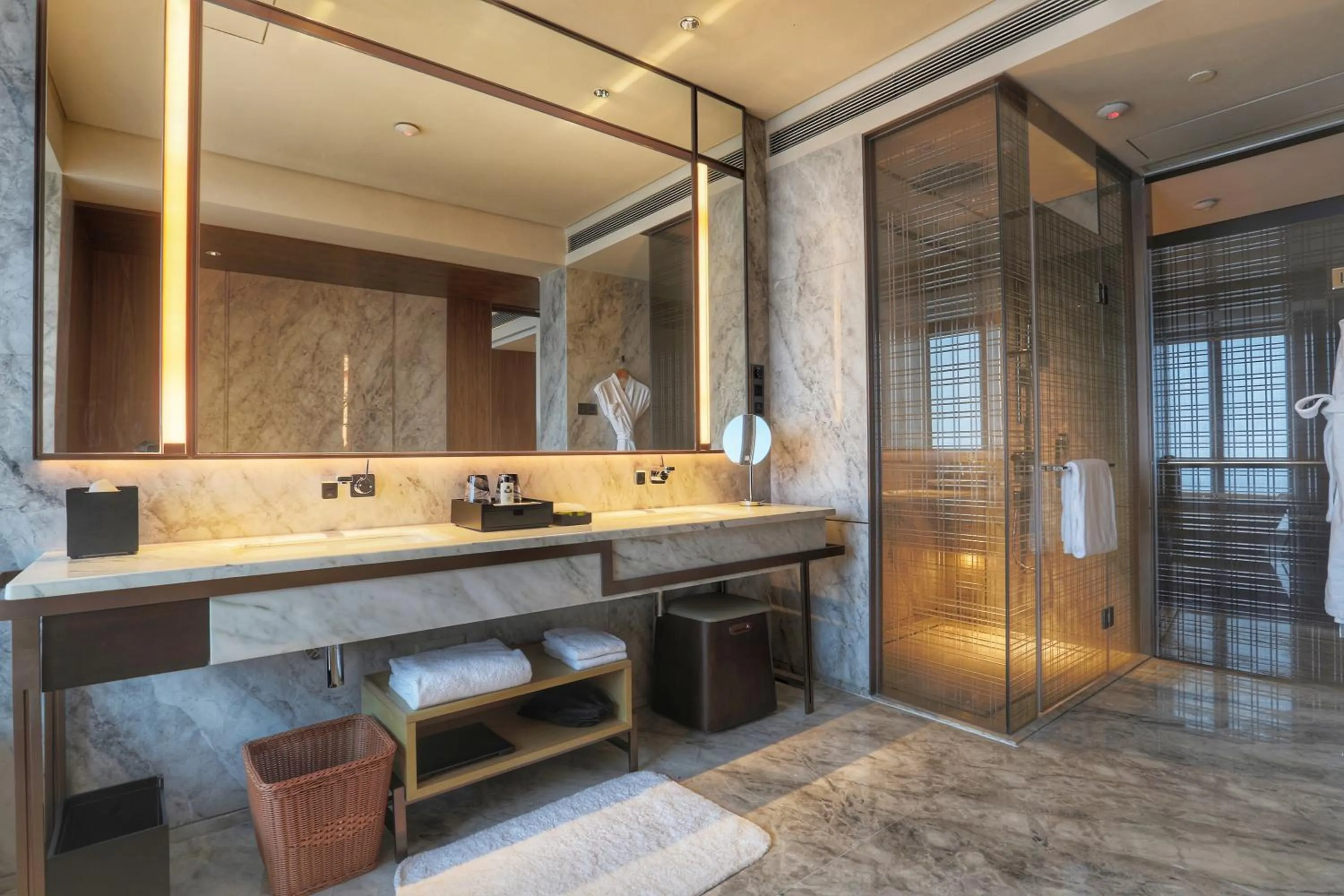 Bathroom in InterContinental Zhuhai by IHG
