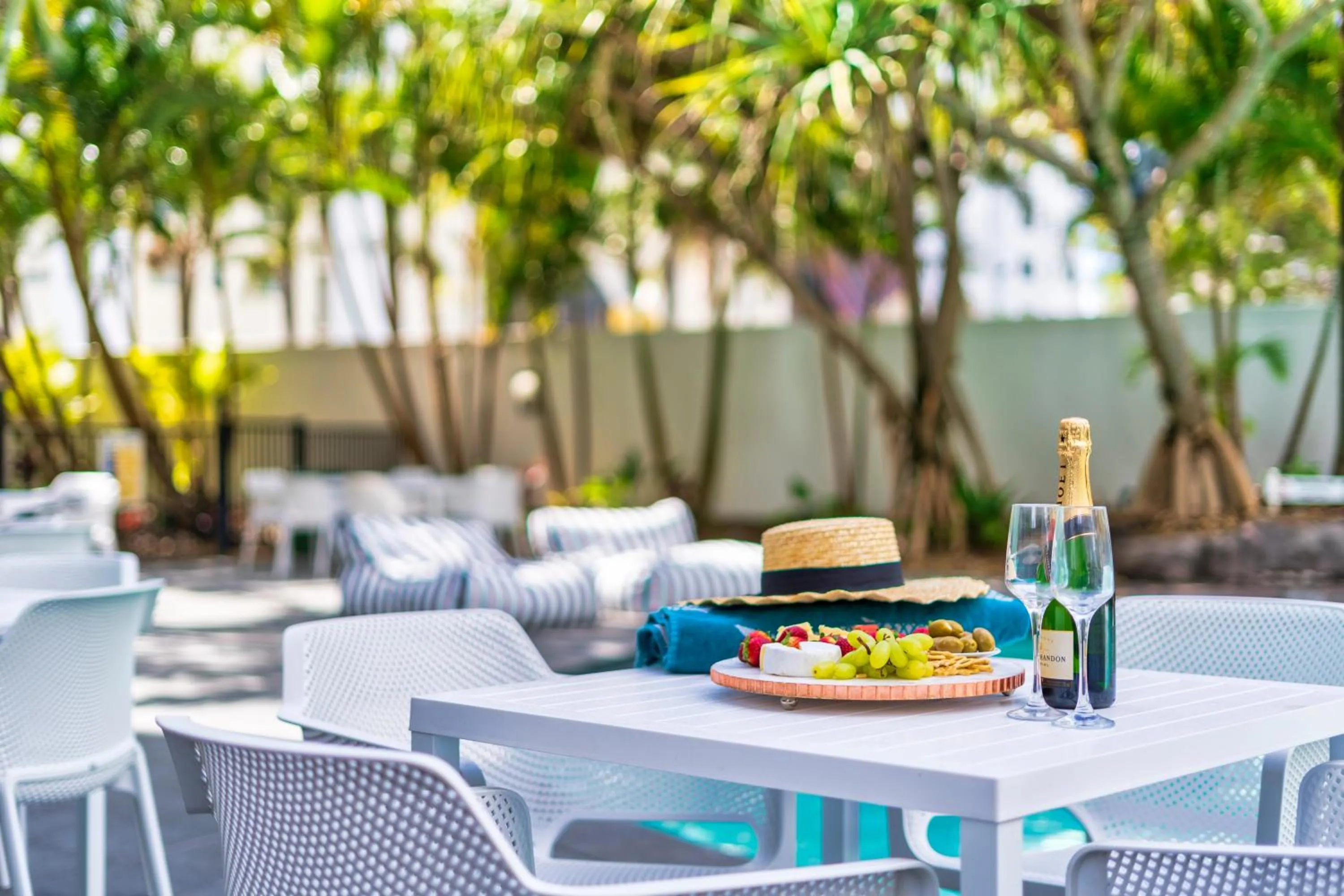 Food and drinks in Sovereign on the Gold Coast