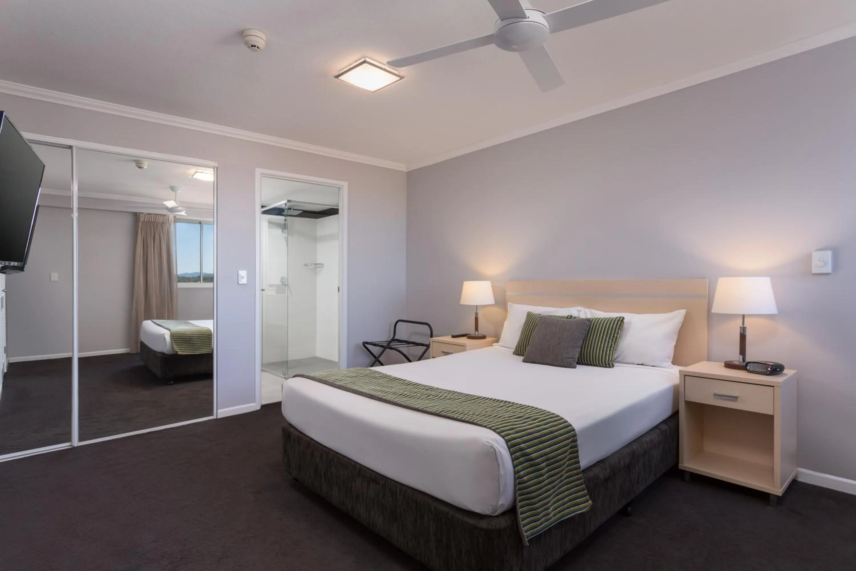 Bed in Sovereign on the Gold Coast