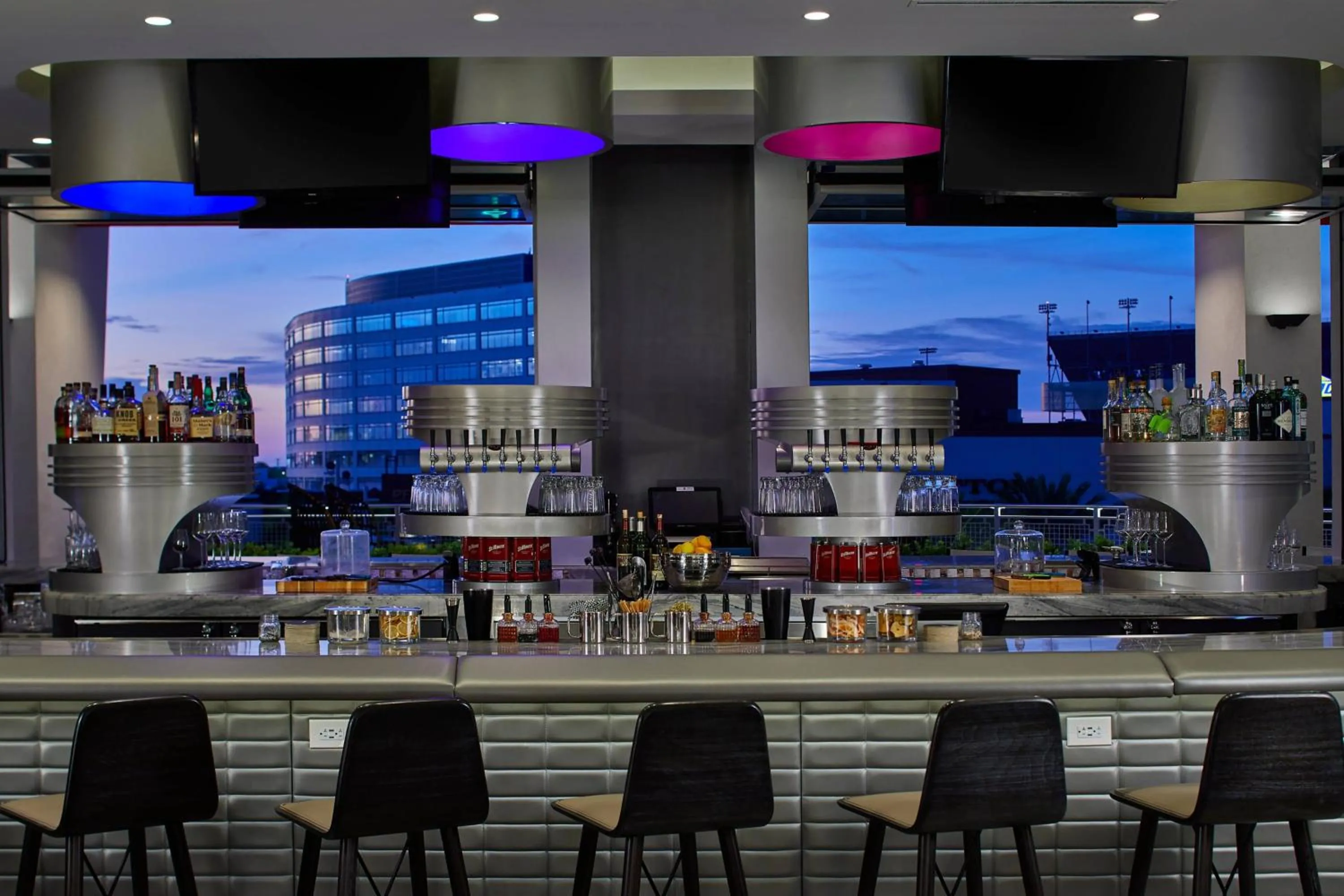 Restaurant/places to eat in The Daytona, Autograph Collection