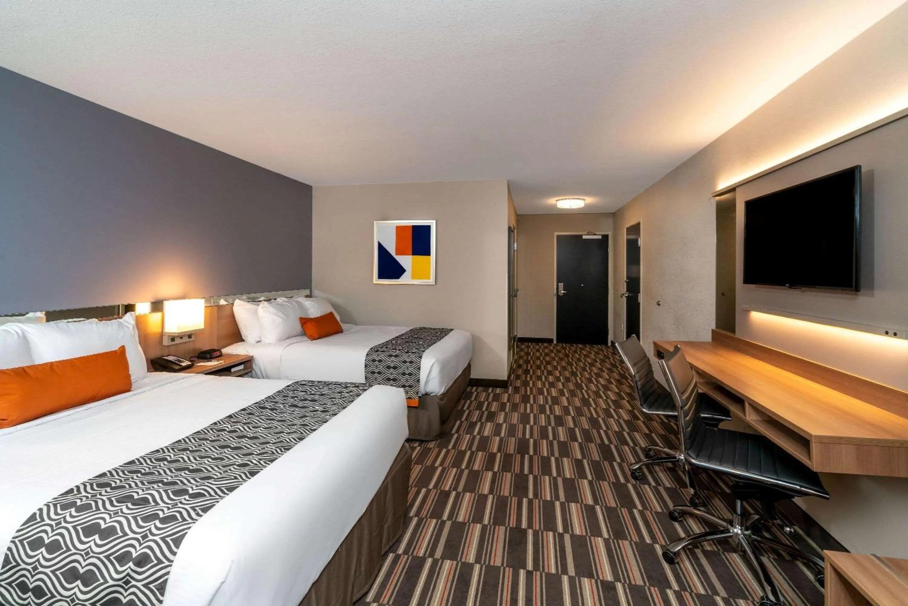Photo of the whole room in Microtel Inn & Suites by Wyndham Carlisle