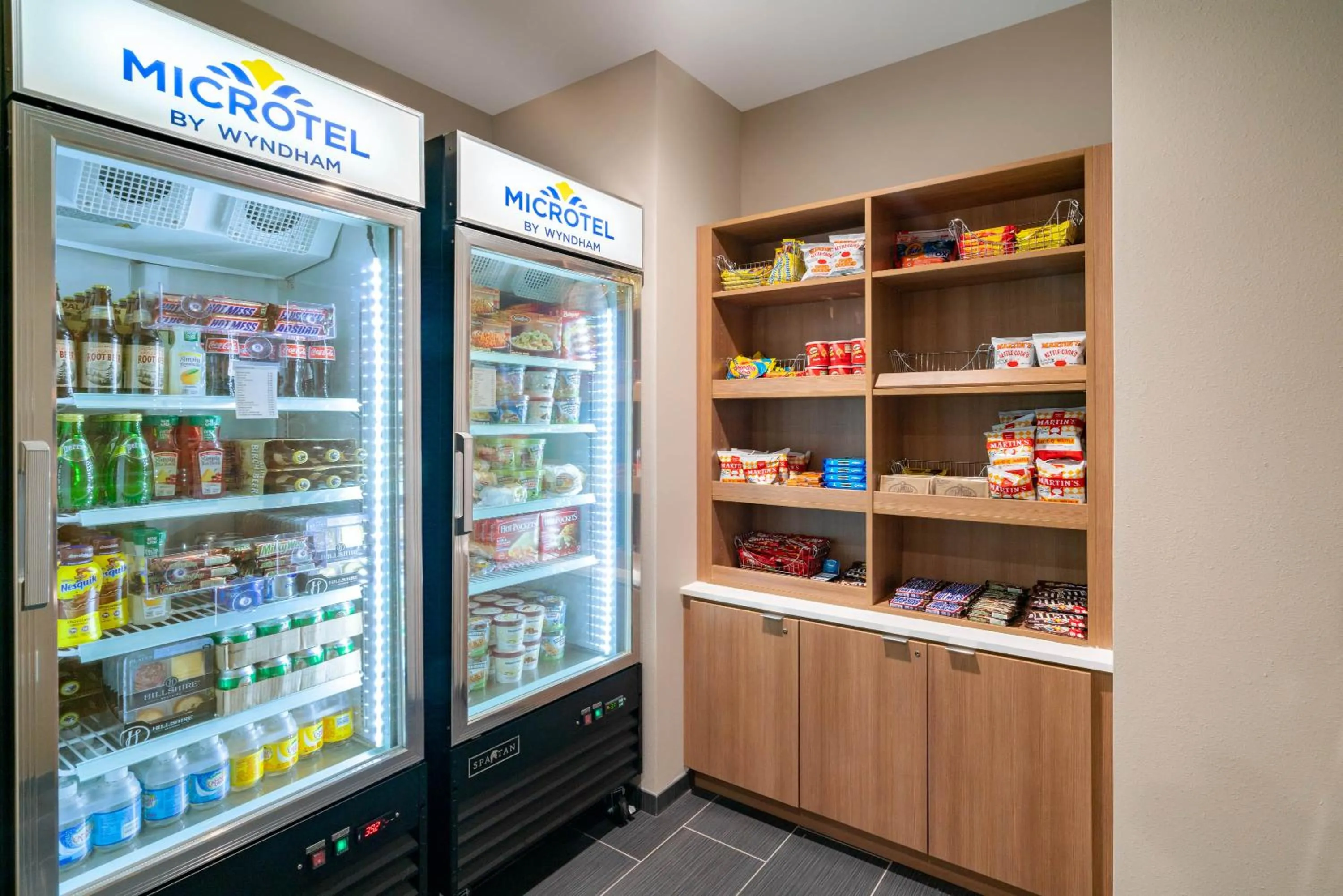 On-site shops in Microtel Inn & Suites by Wyndham Carlisle