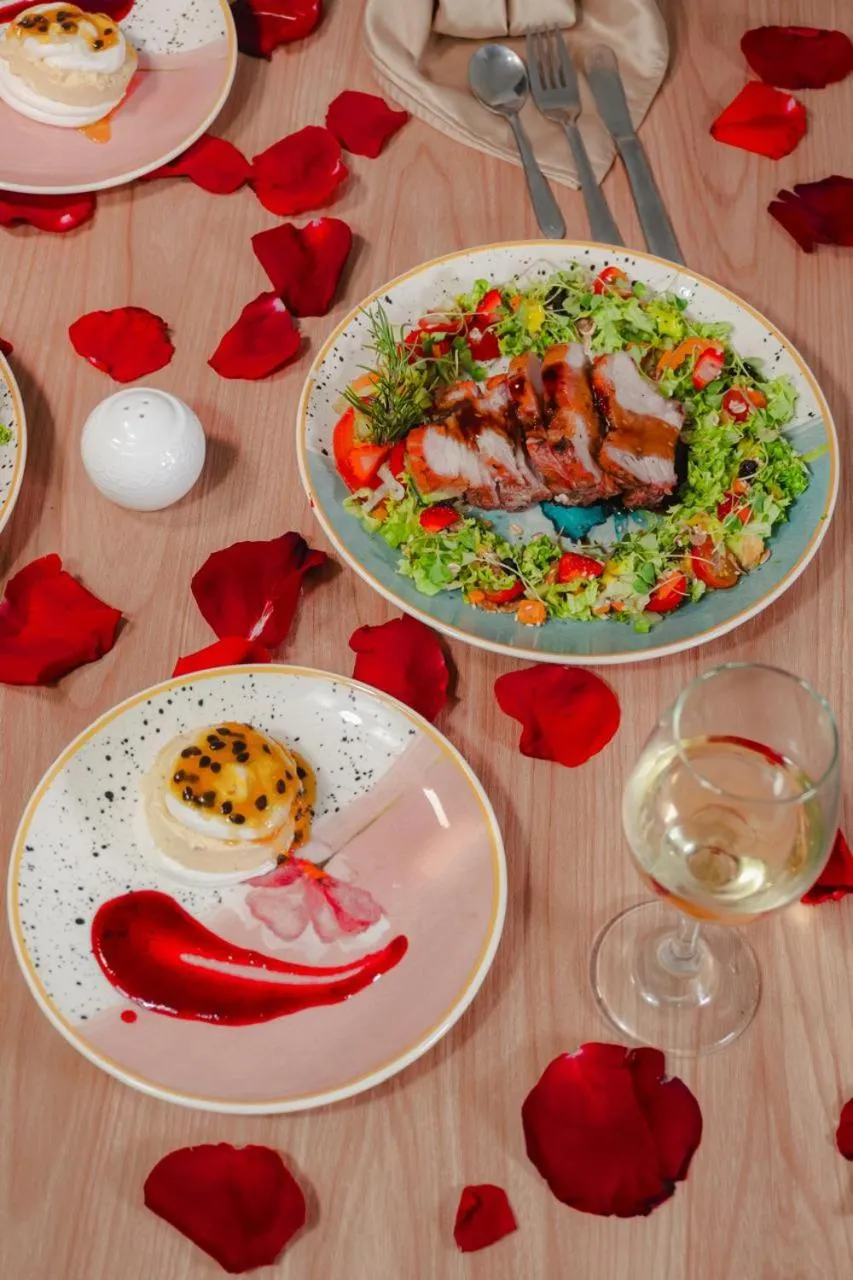 Restaurant/places to eat in Hotel Guane